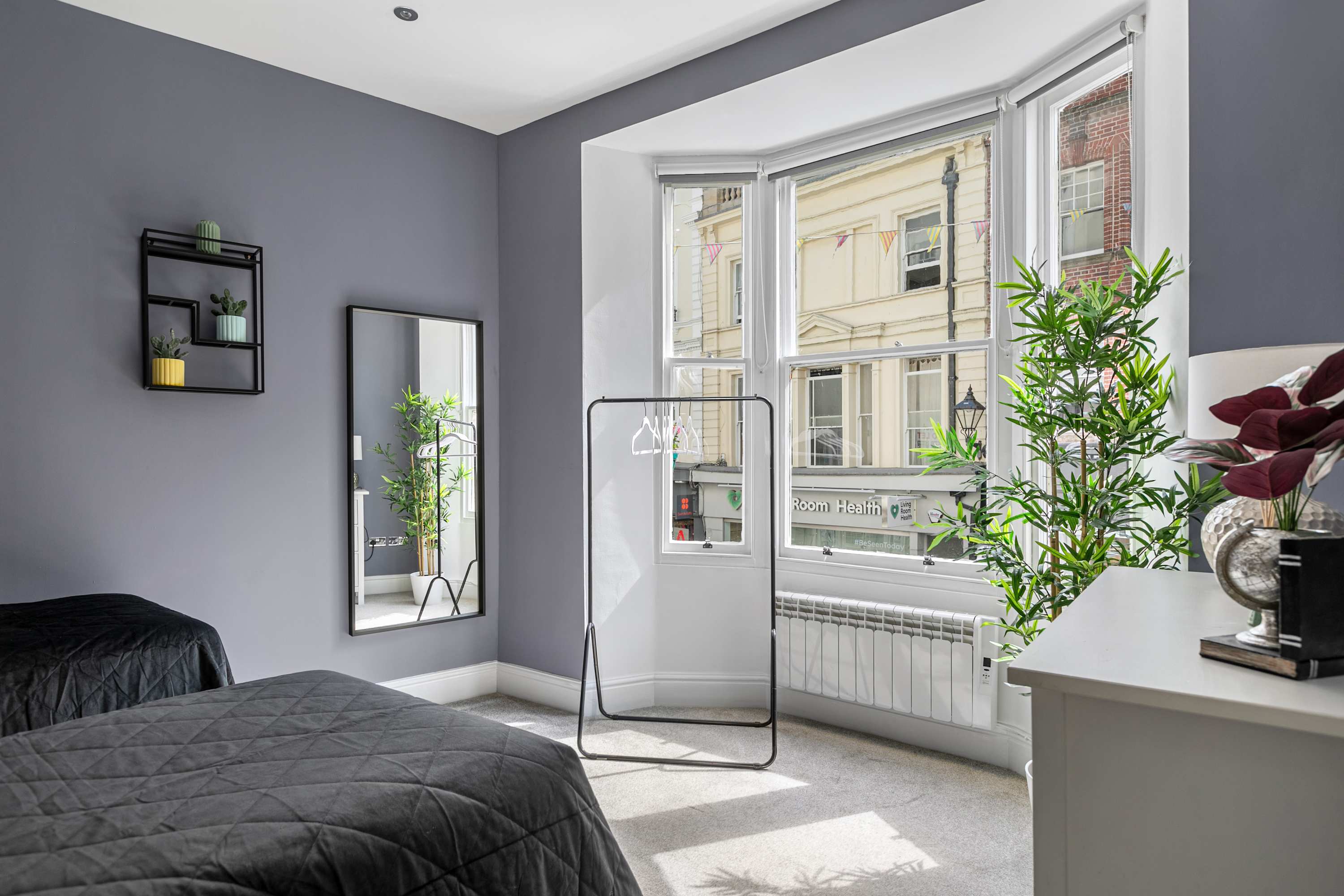 THE LANES RESIDENCE SEA SIDE | PET FRIENDLY in Little East Street 1a BN1 1HP - Property image 3 - VivreStays