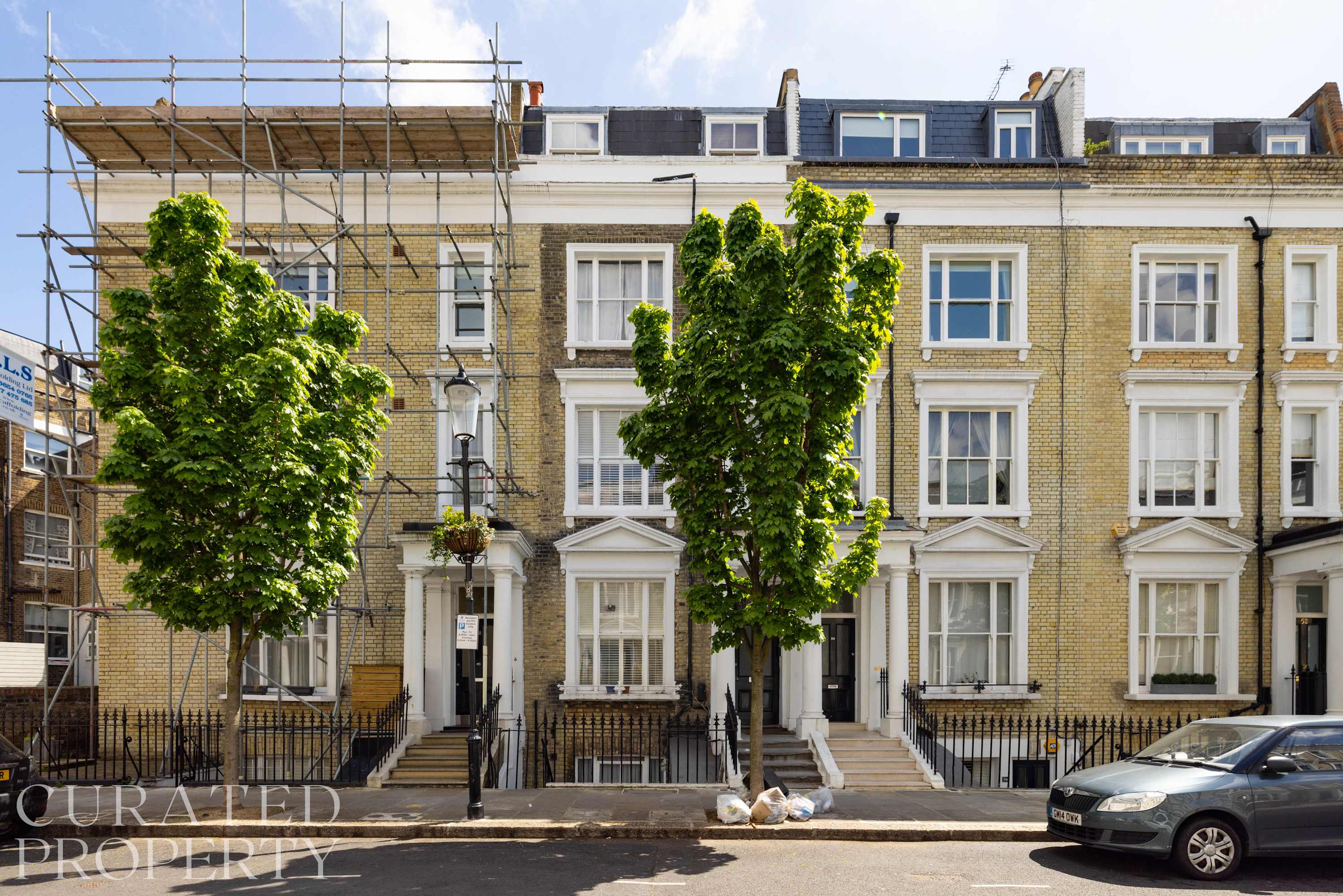 Spacious Earls Court Apt - Office & Rear Terrace in 58 Eardley Crescent SW5 9JZ - Property image 20 - VivreStays