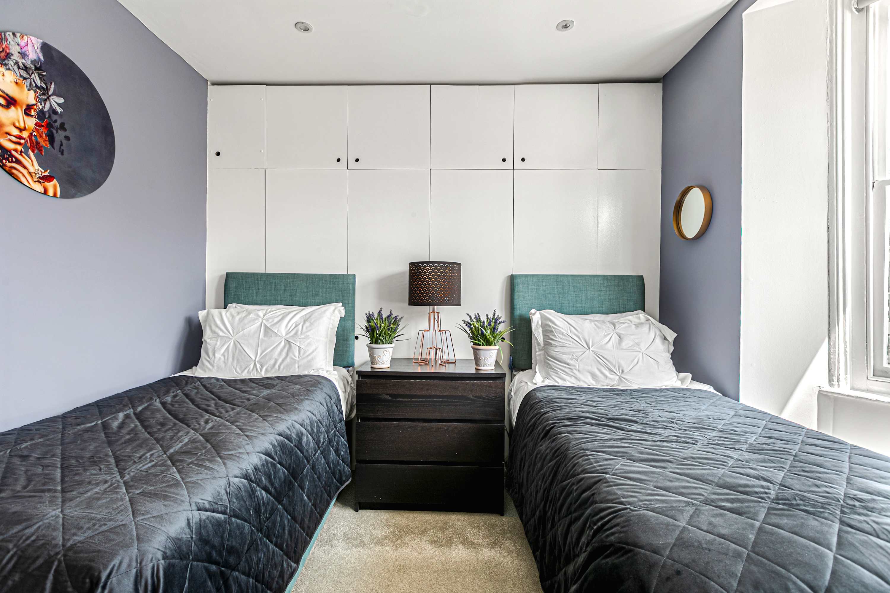 View Lanes Hideaway | 3 mins to Beach & Pier in East Street BN1 1HP Lanes Hideaway | 3 mins to Beach & Pier in East Street BN1 1HP - Property image 5 - VivreStays