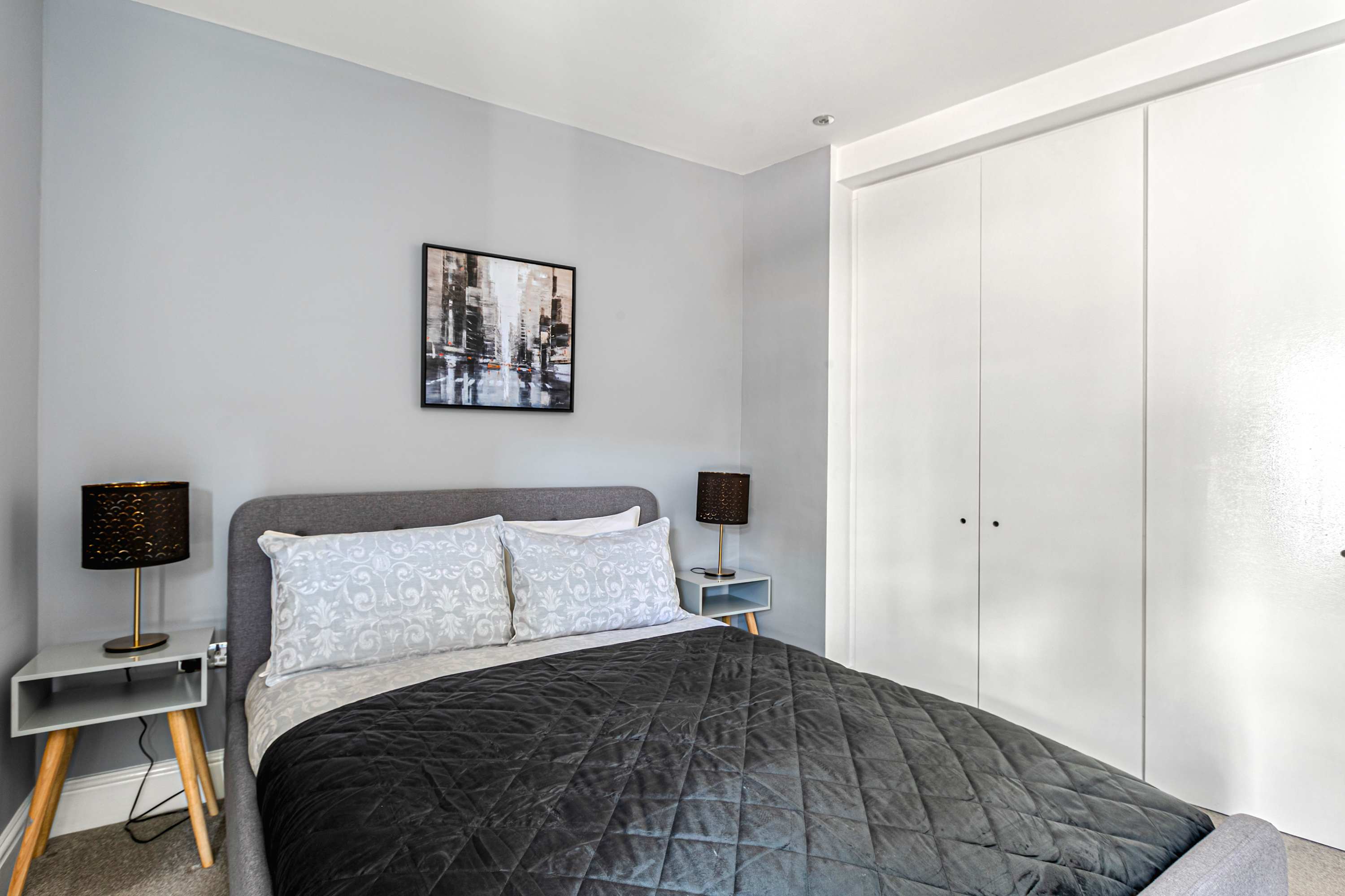View Lanes Hideaway | 3 mins to Beach & Pier in East Street BN1 1HP Lanes Hideaway | 3 mins to Beach & Pier in East Street BN1 1HP - Property image 12 - VivreStays