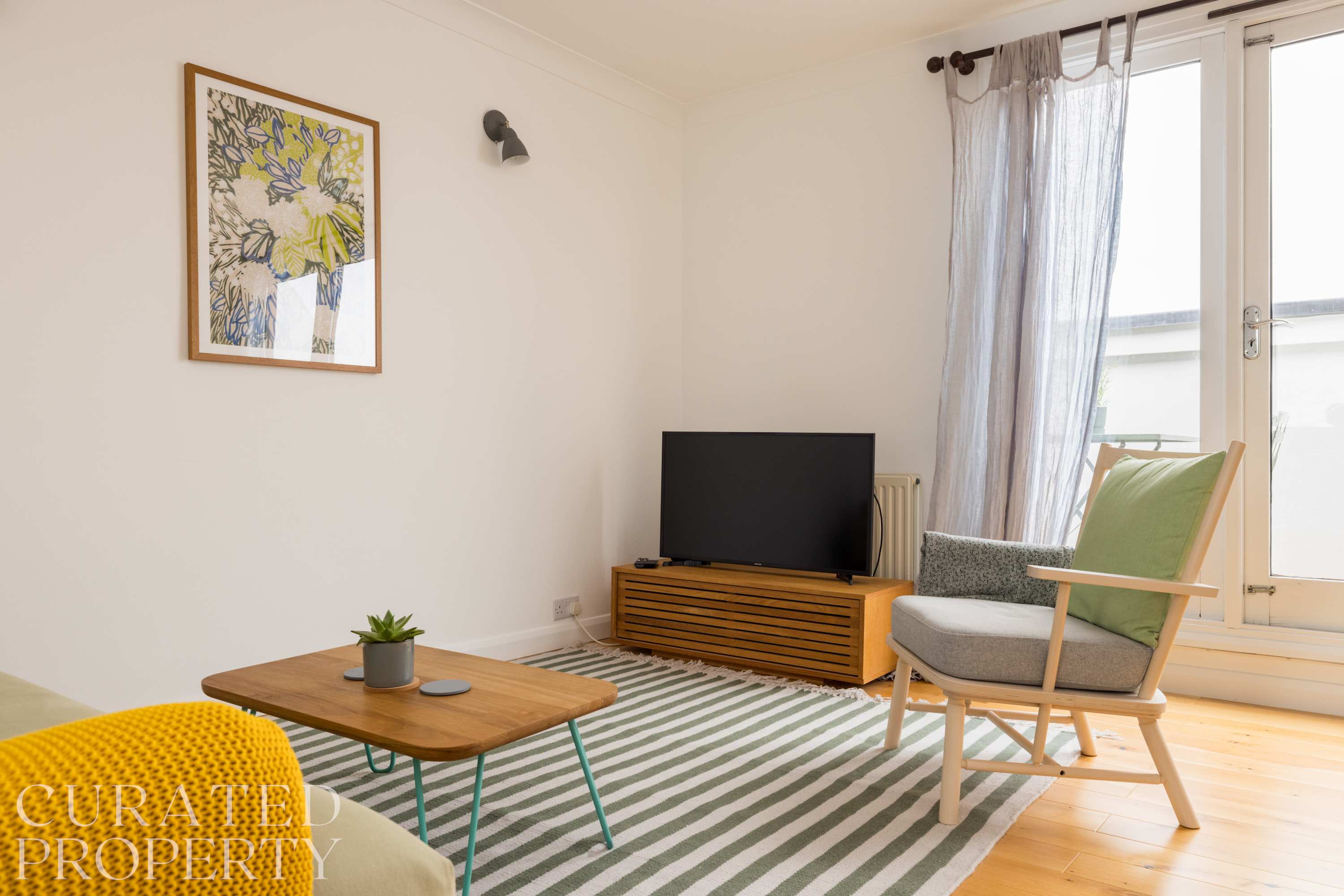Charming Primrose Hill Rooftop Duplex in Gloucester Avenue 58 NW1 8JD - Property image 8 - VivreStays