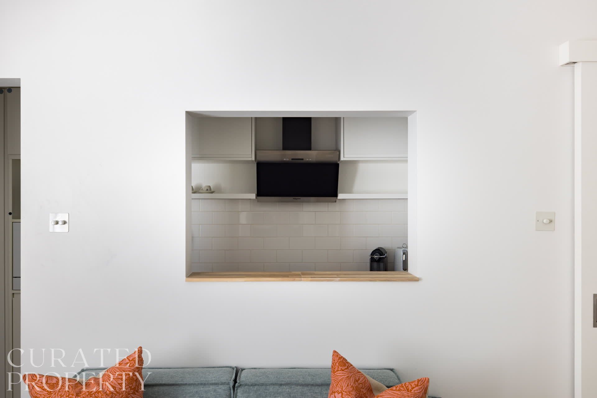 Light-filled Studio with AirCon near Tube in 9 Hogarth Road SW5 0QT - Property image 17 - VivreStays