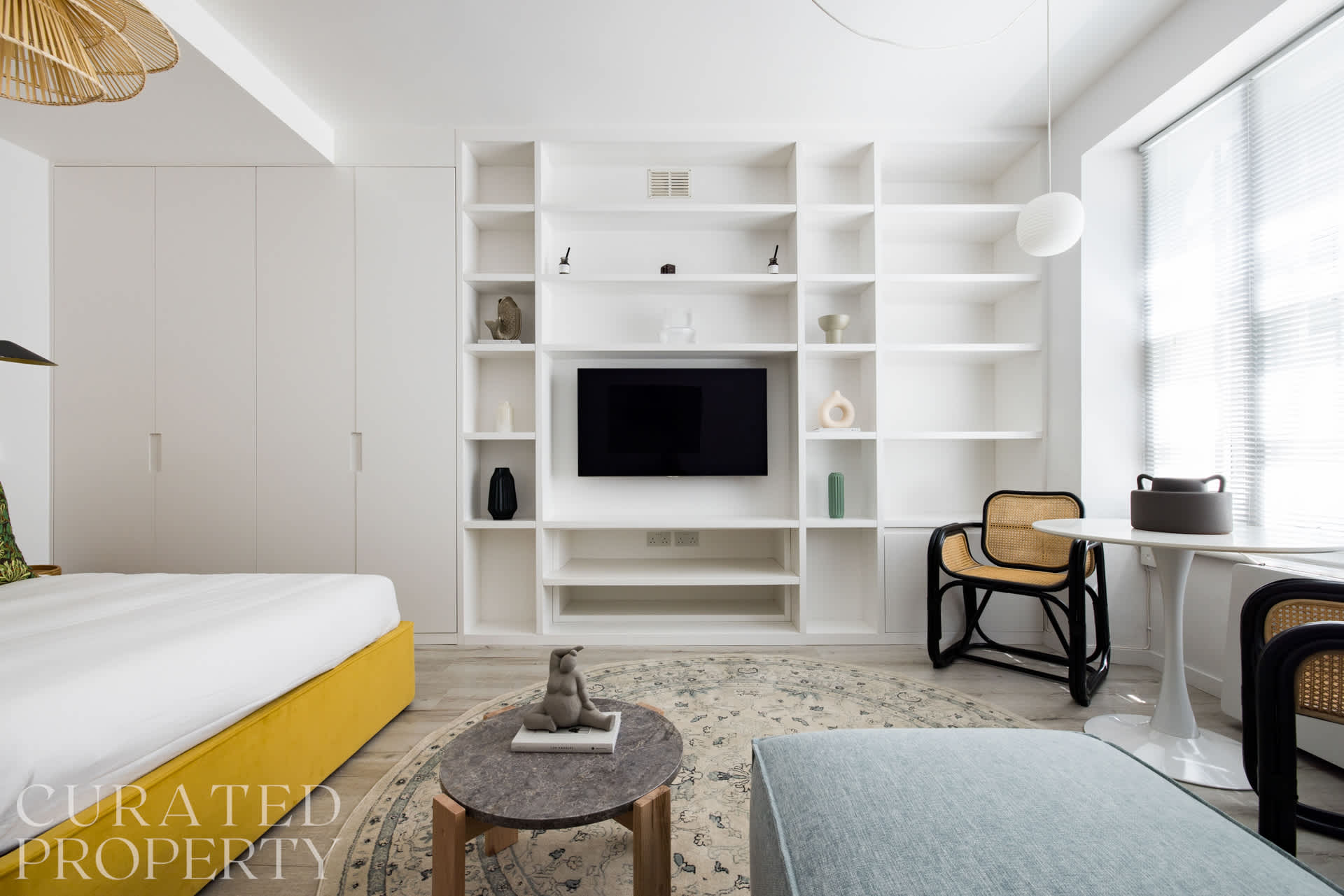 Light-filled Studio with AirCon near Tube in 9 Hogarth Road SW5 0QT - Property image 3 - VivreStays