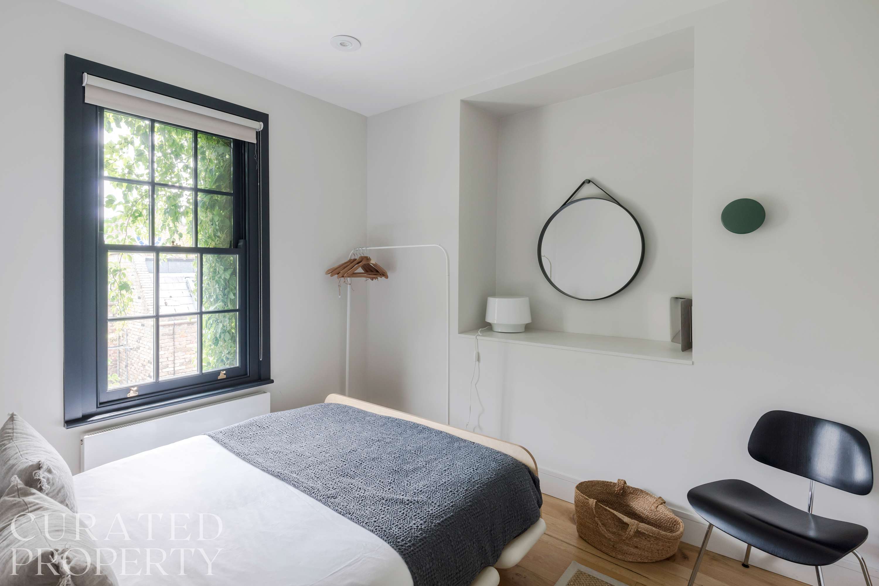 Stylish IslingtonTownhouse with Terrace & Garden in 12 Islington Park Street N1 1PU - Property image 17 - VivreStays
