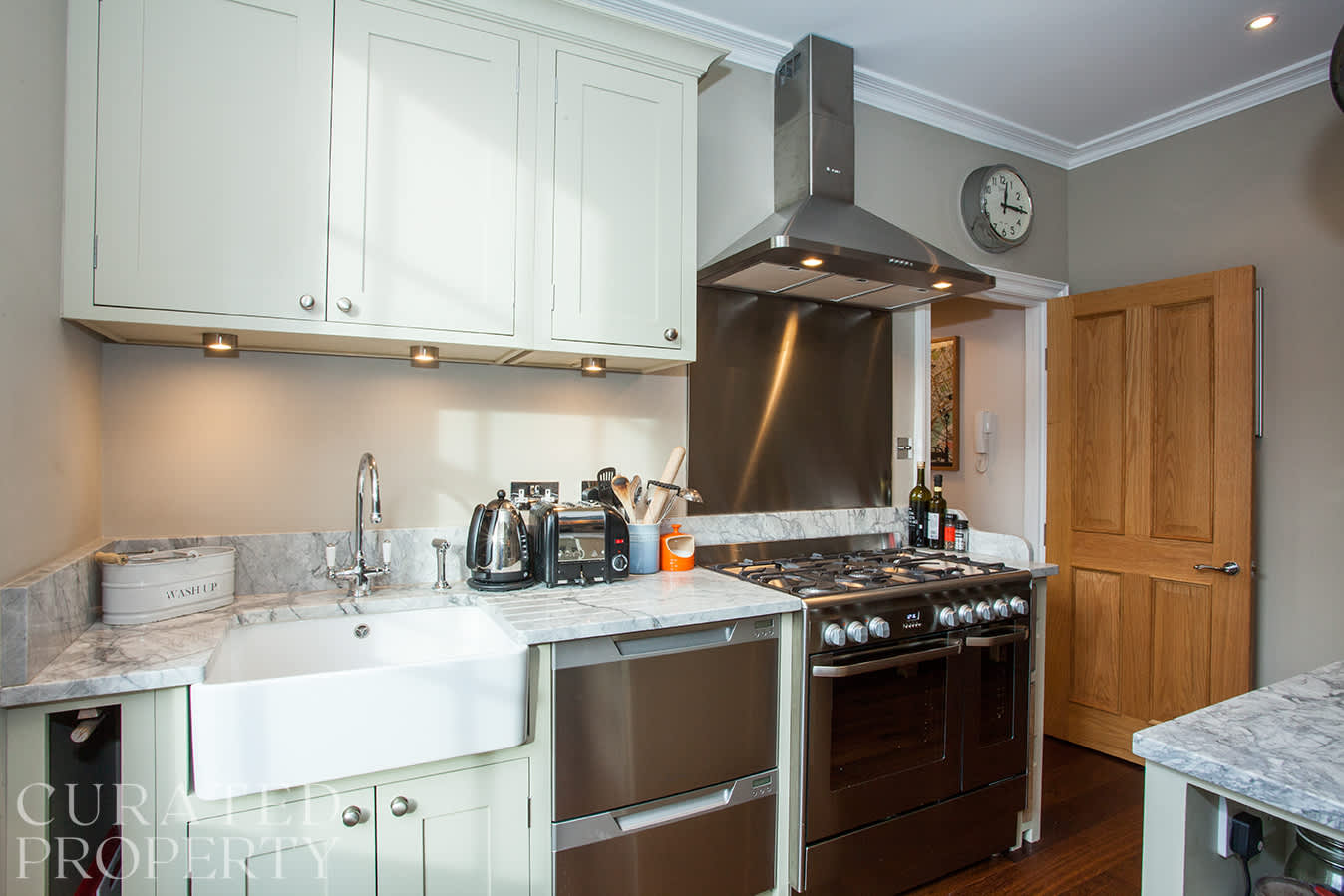 Luxury Marylebone Flat with Private Garden! in 105A Lisson Grove, Marylebone NW1 6UP - Property image 17 - VivreStays