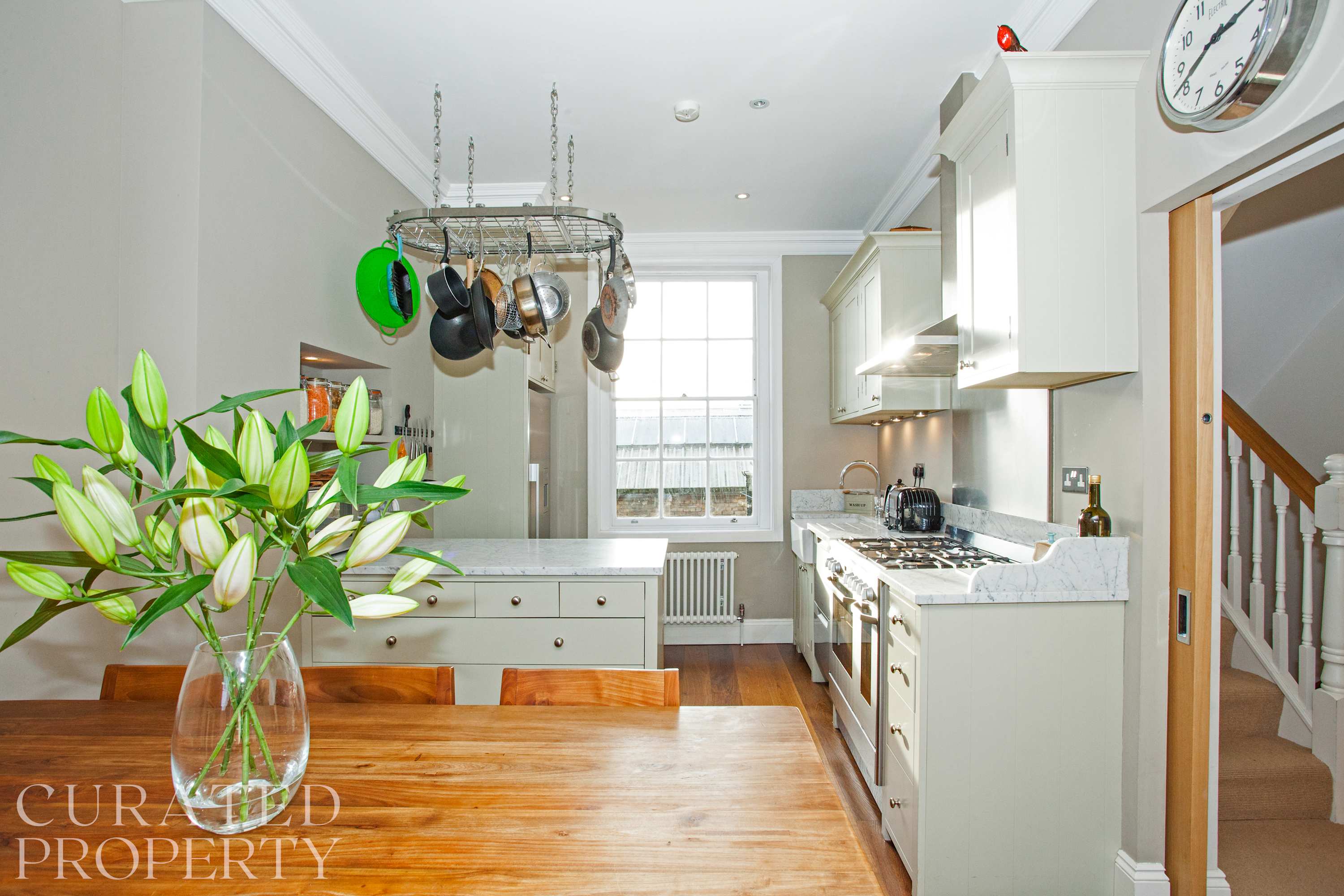 Luxury Marylebone 2-Bed Duplex with Terrace in 105B Lisson Grove NW1 6UP - Property image 13 - VivreStays