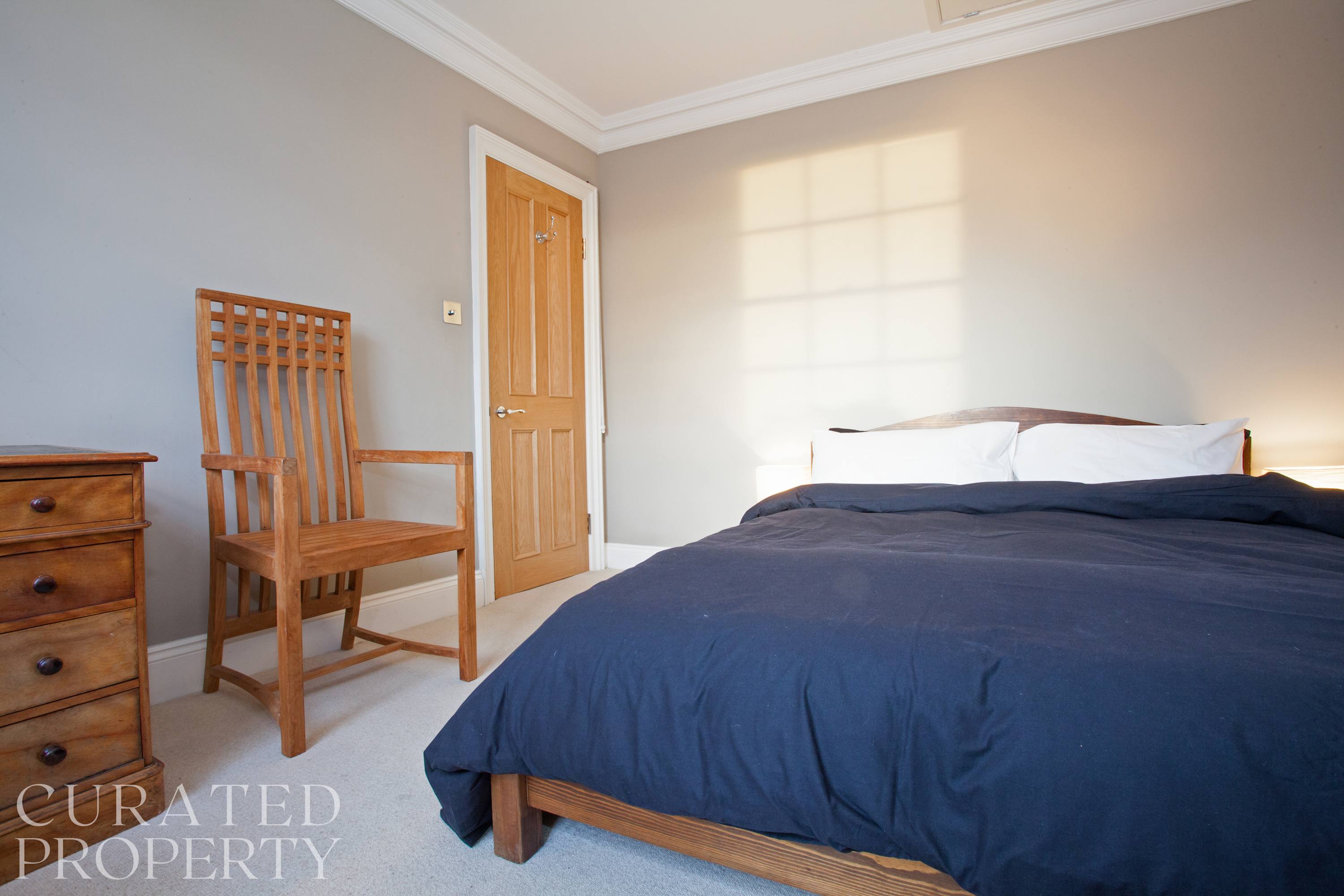 Luxury Marylebone 2-Bed Duplex with Terrace in 105B Lisson Grove NW1 6UP - Property image 25 - VivreStays