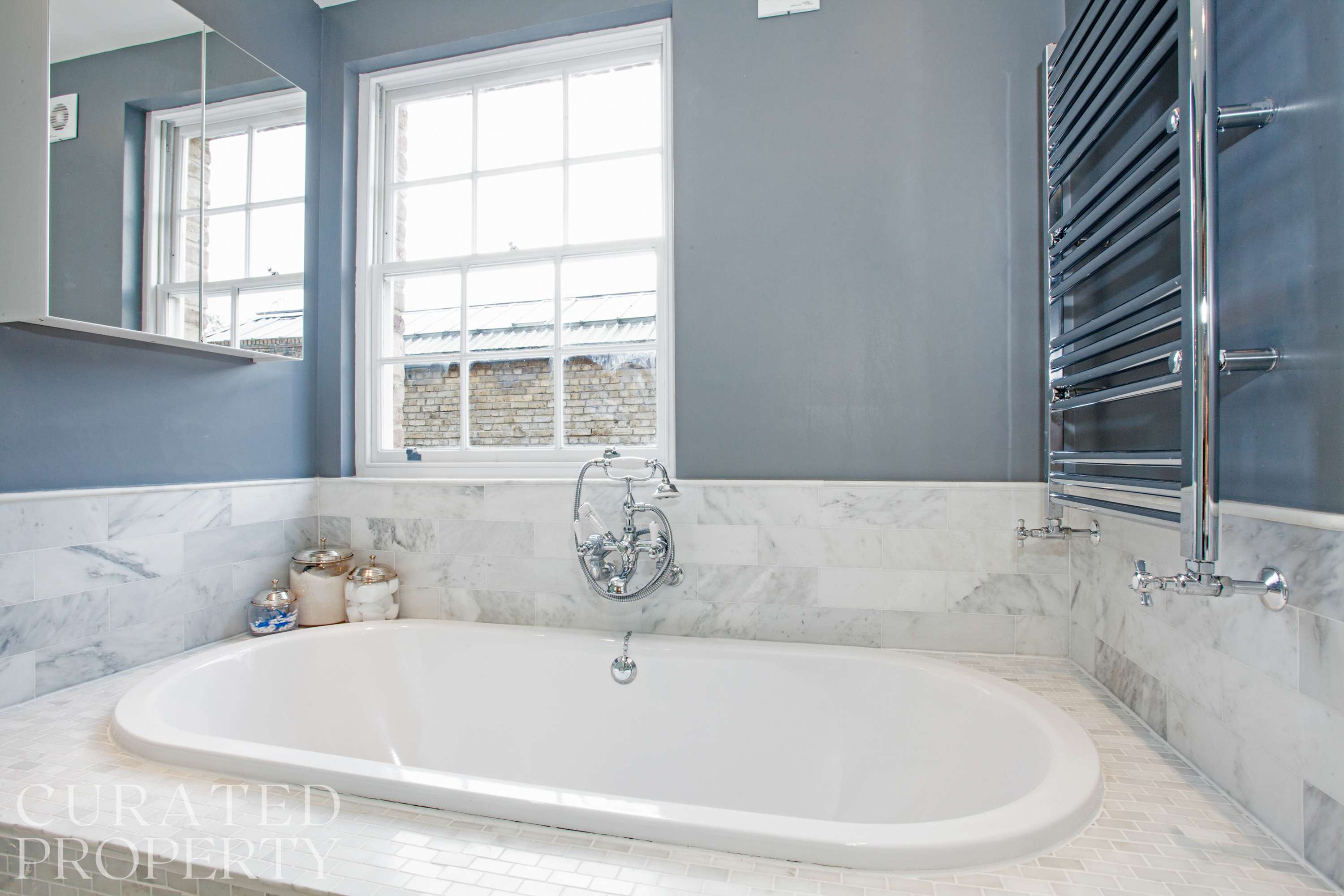 Luxury Marylebone 2-Bed Duplex with Terrace in 105B Lisson Grove NW1 6UP - Property image 27 - VivreStays