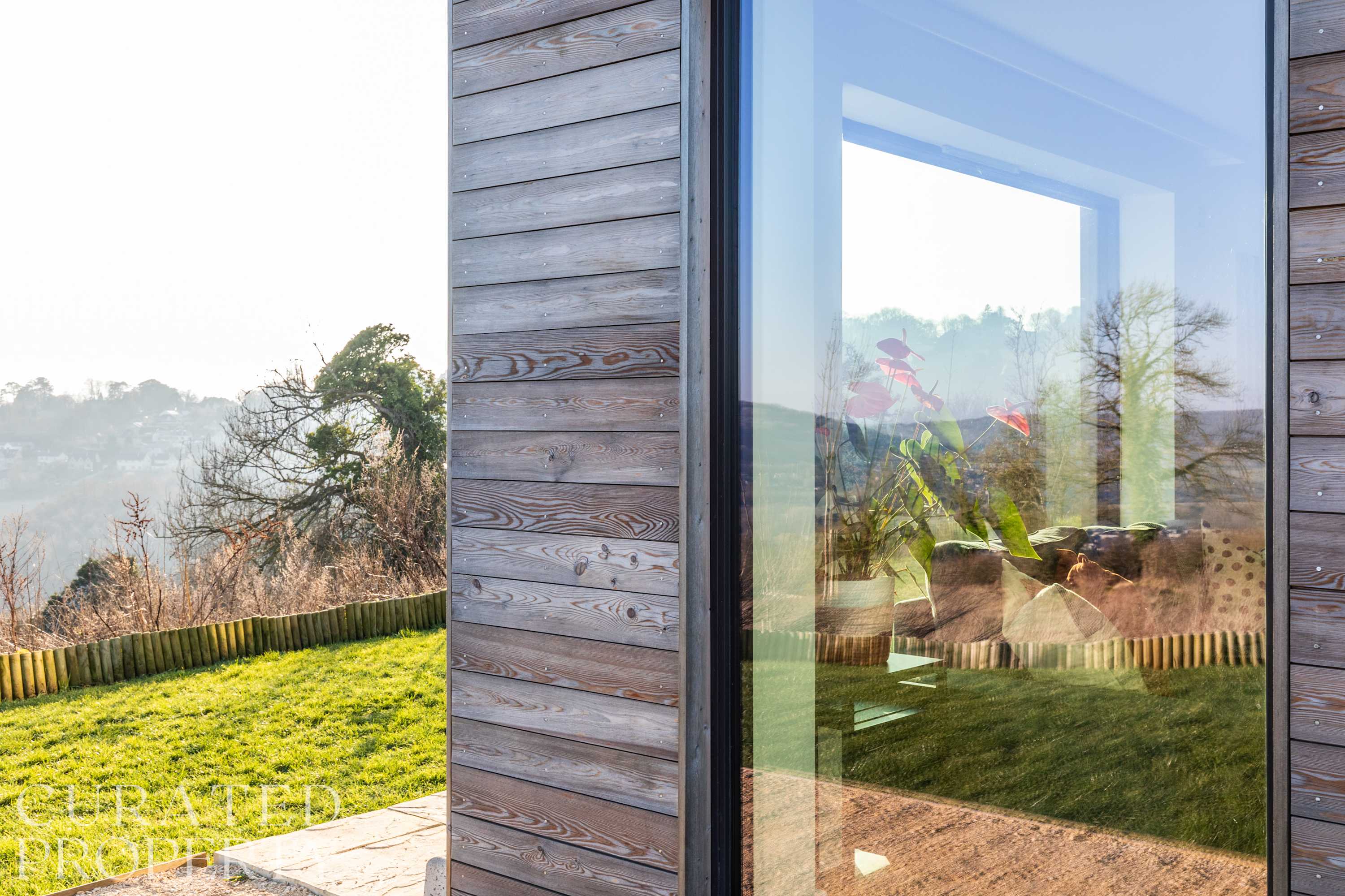 View Stunning Home with Garden & Panoramic Views in Colliers Lane BA1 8DP Stunning Home with Garden & Panoramic Views in Colliers Lane BA1 8DP - Property image 12 - VivreStays