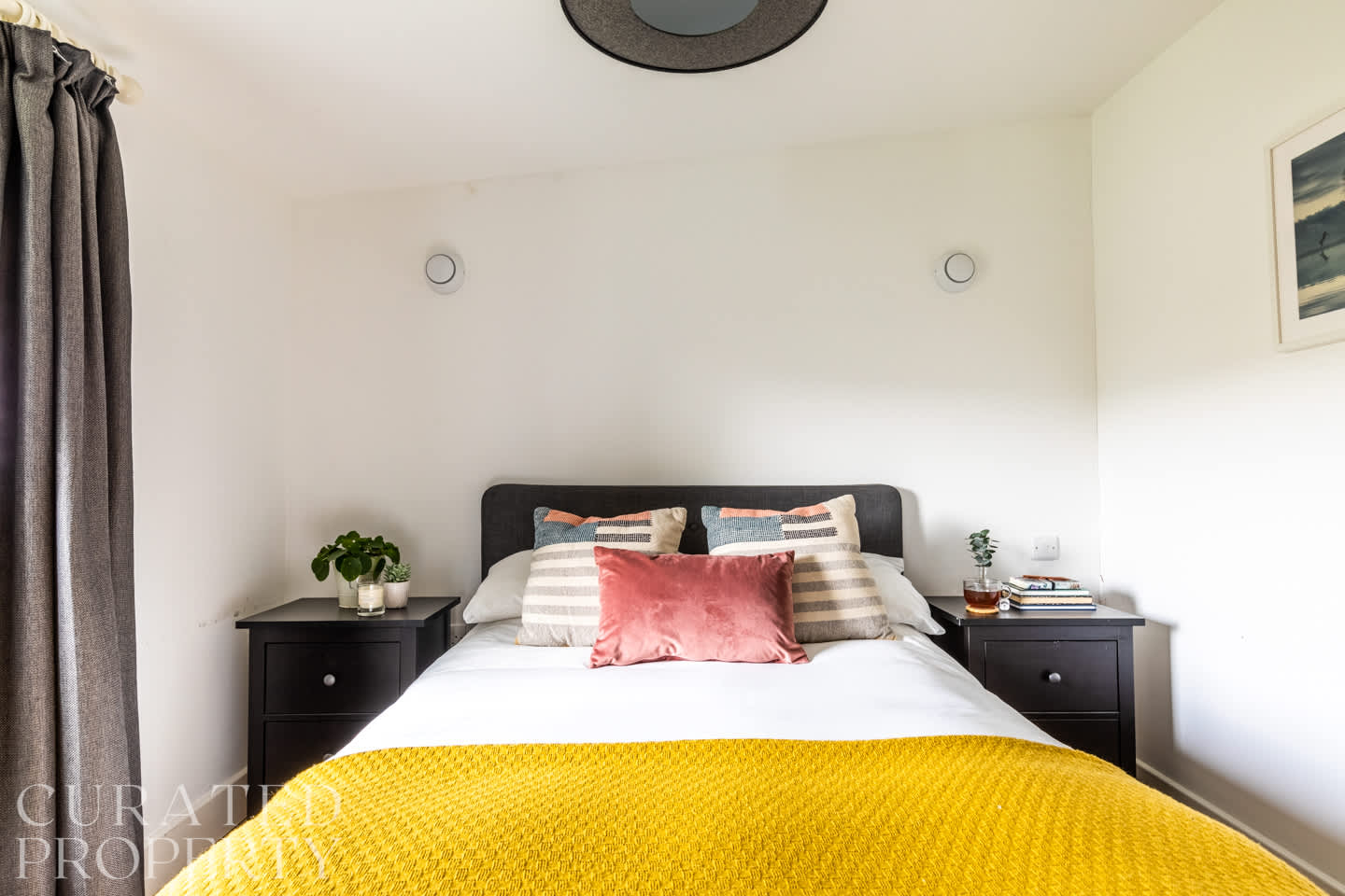 View Stunning Home with Garden & Panoramic Views in Colliers Lane BA1 8DP Stunning Home with Garden & Panoramic Views in Colliers Lane BA1 8DP - Property image 21 - VivreStays