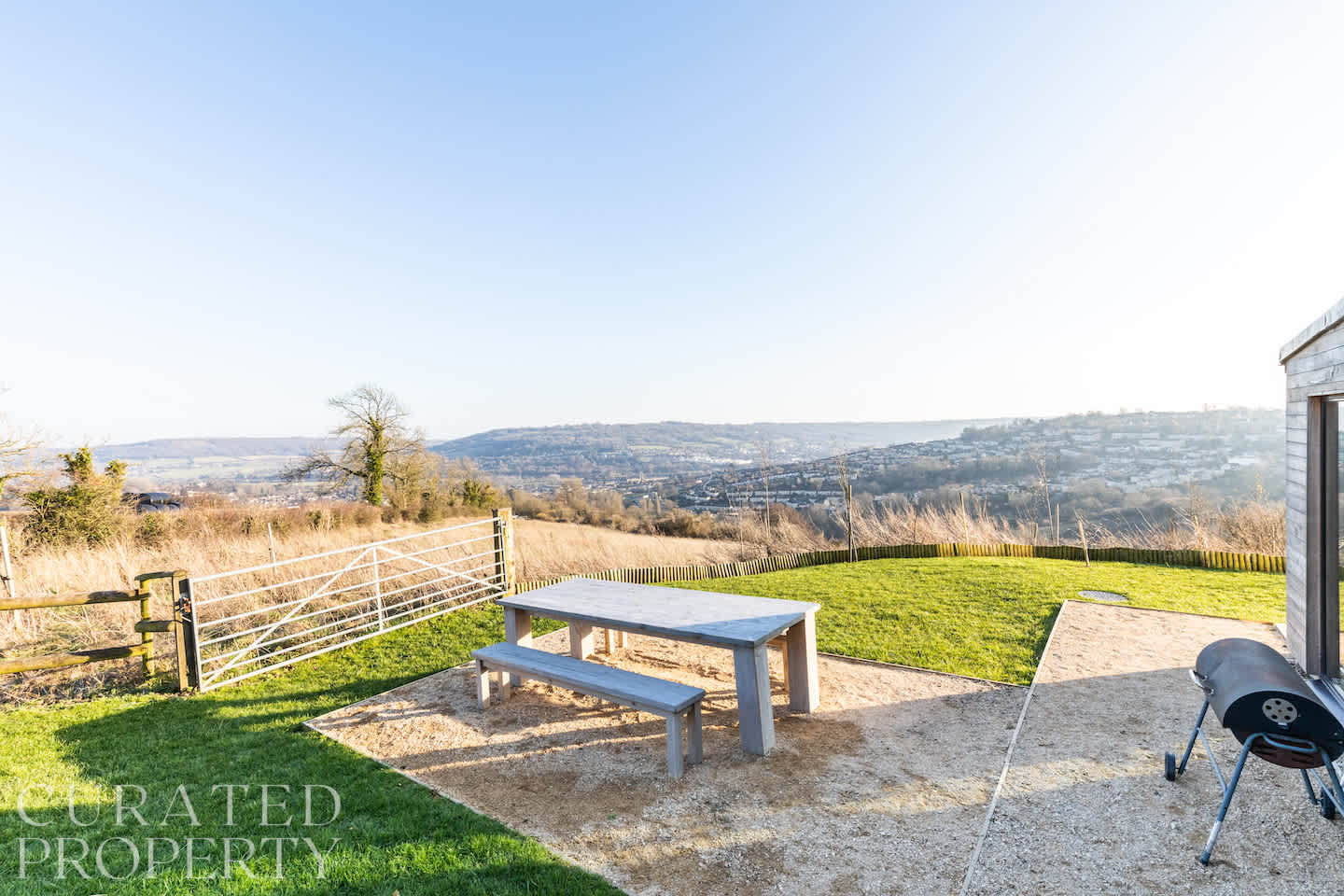 View Stunning Home with Garden & Panoramic Views in Colliers Lane BA1 8DP Stunning Home with Garden & Panoramic Views in Colliers Lane BA1 8DP - Property image 38 - VivreStays