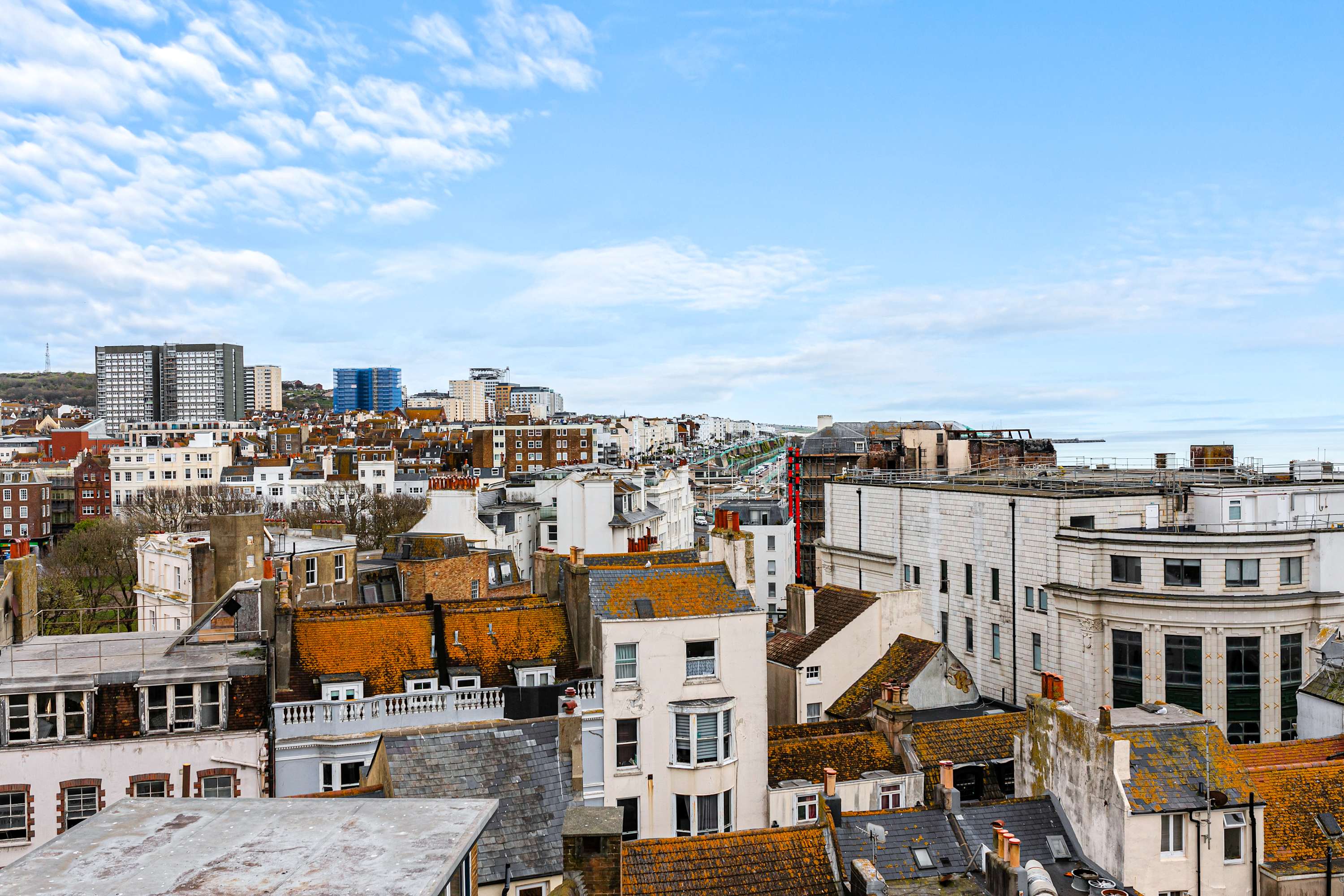 Penthouse Retreat | Rooftop Terrace & Sea Views in Bartholomew Road BN1 1JS - Property image 13 - VivreStays