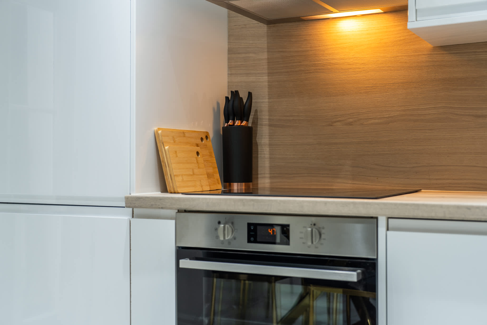 View Stylish 1B Apartment with terrace in Paddington in Chilworth Street W2 Stylish 1B Apartment with terrace in Paddington in Chilworth Street W2 - Property image 9 - VivreStays