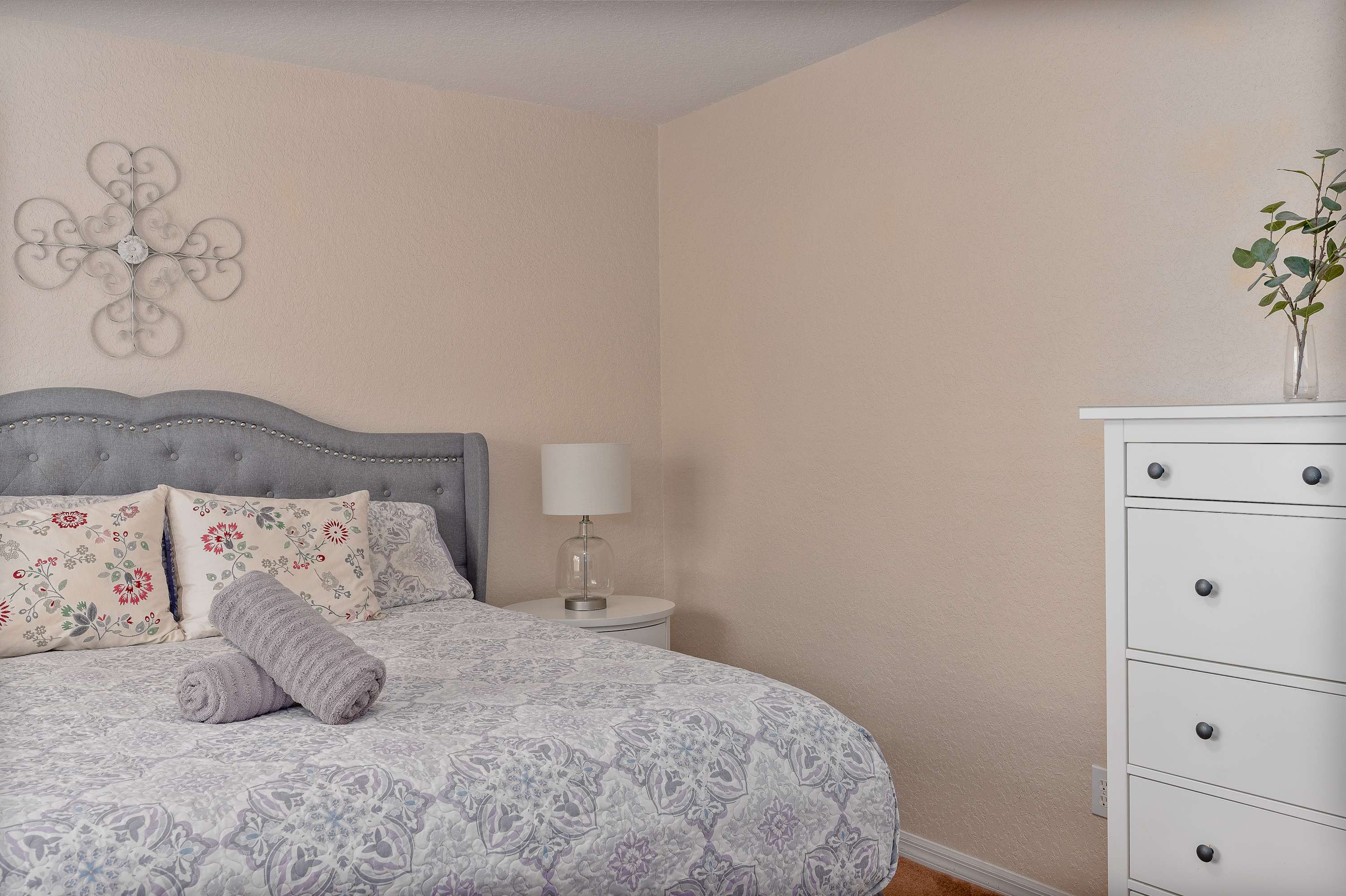 Family townhouse near Disney w/ game room