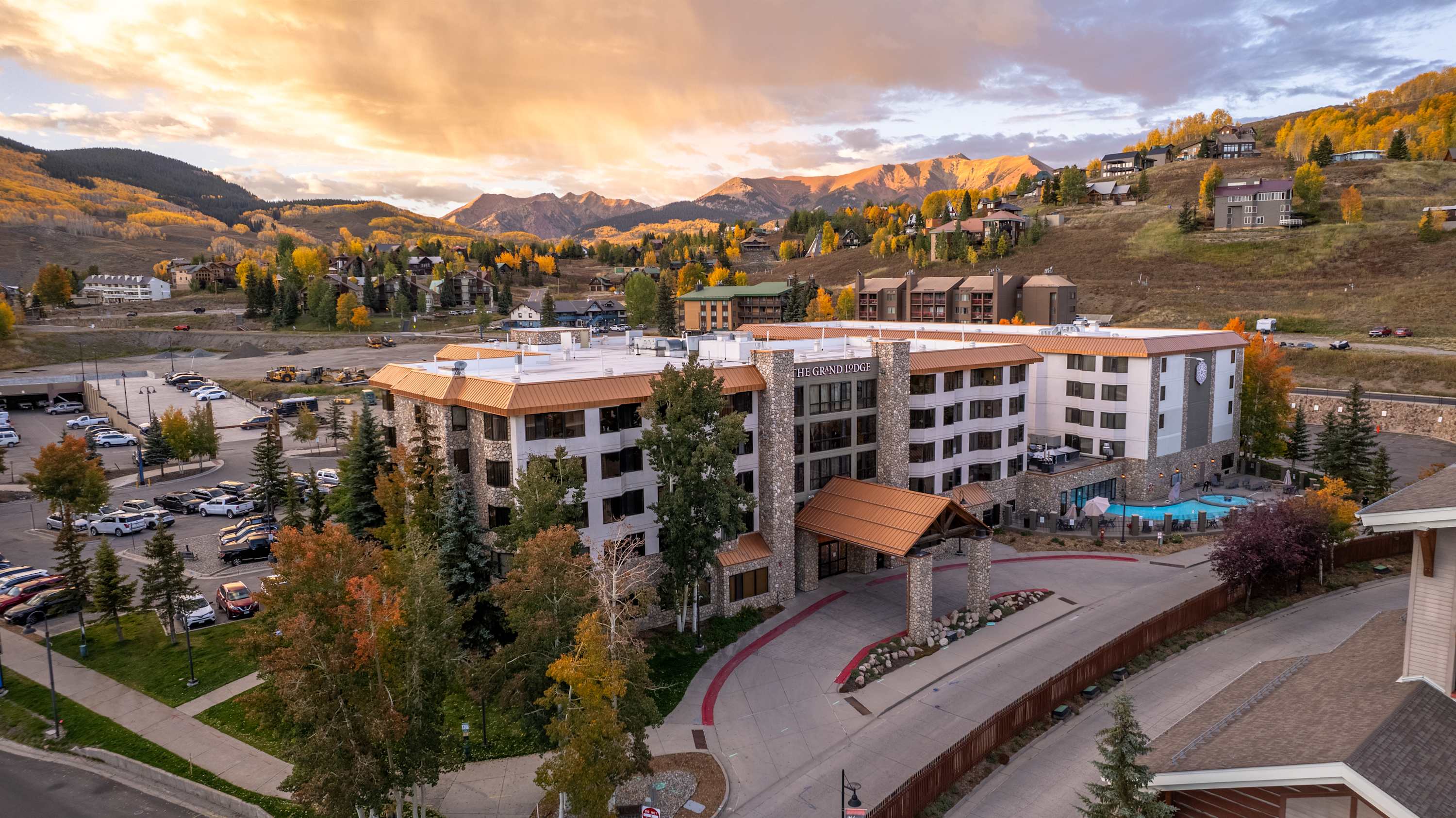 Hot Tub, Pool, Steam Room & Gym – Top Location — Crested Butte, CO — vacation rental