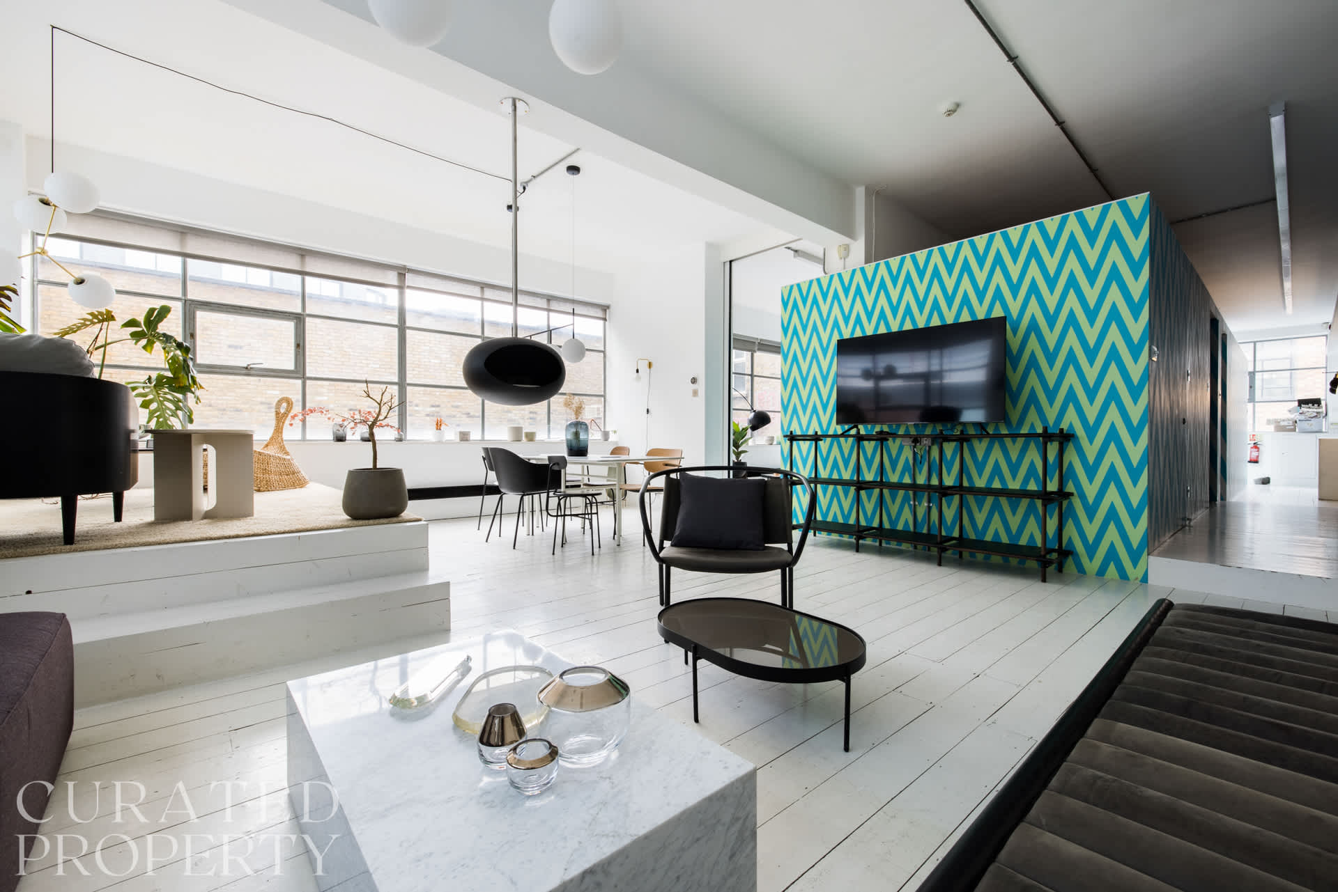 Bright Industrial Loft - Central Shoreditch in New Inn Yard 36-42 EC2A 3EY - Property image 3 - VivreStays