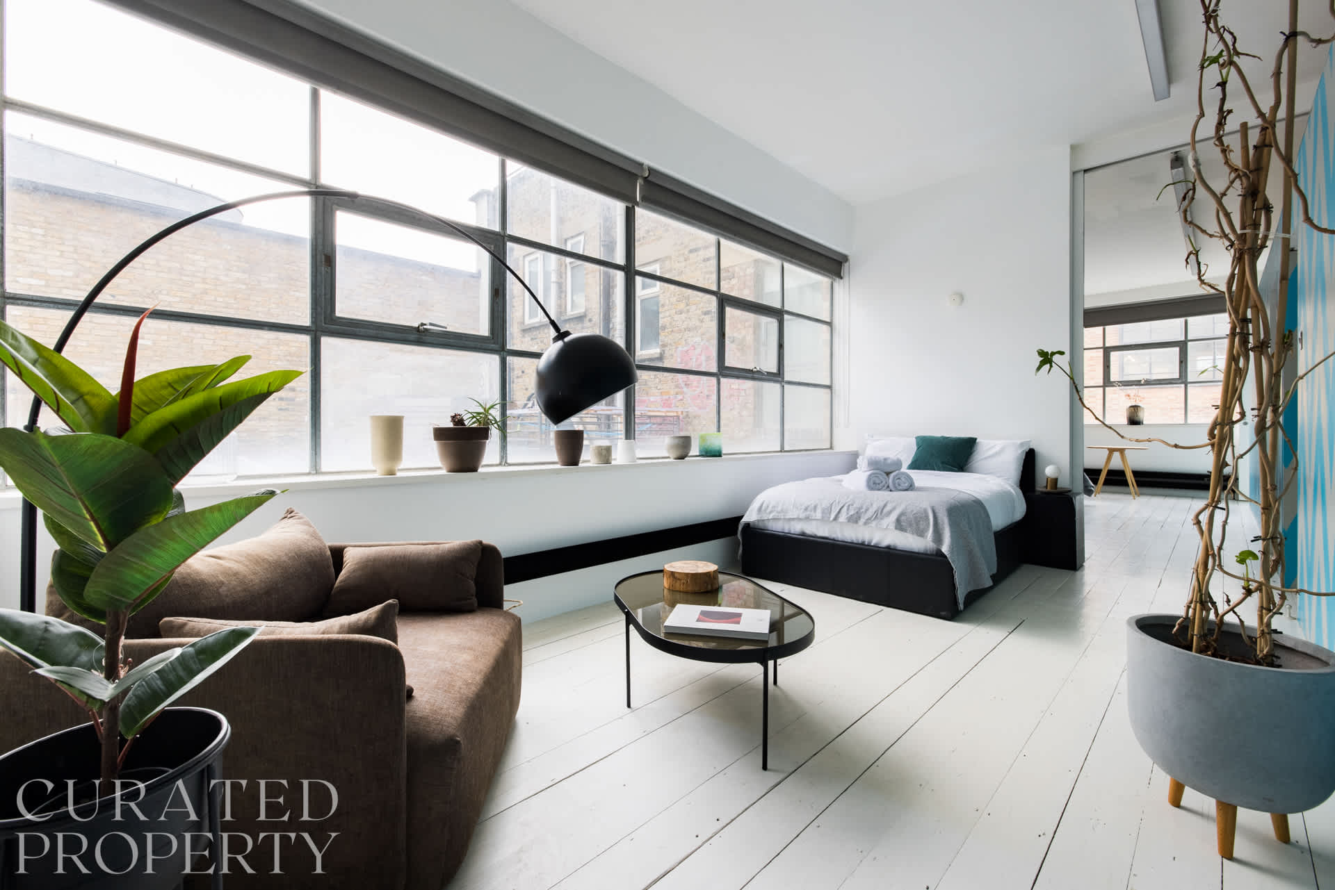 Bright Industrial Loft - Central Shoreditch in New Inn Yard 36-42 EC2A 3EY - Property image 11 - VivreStays