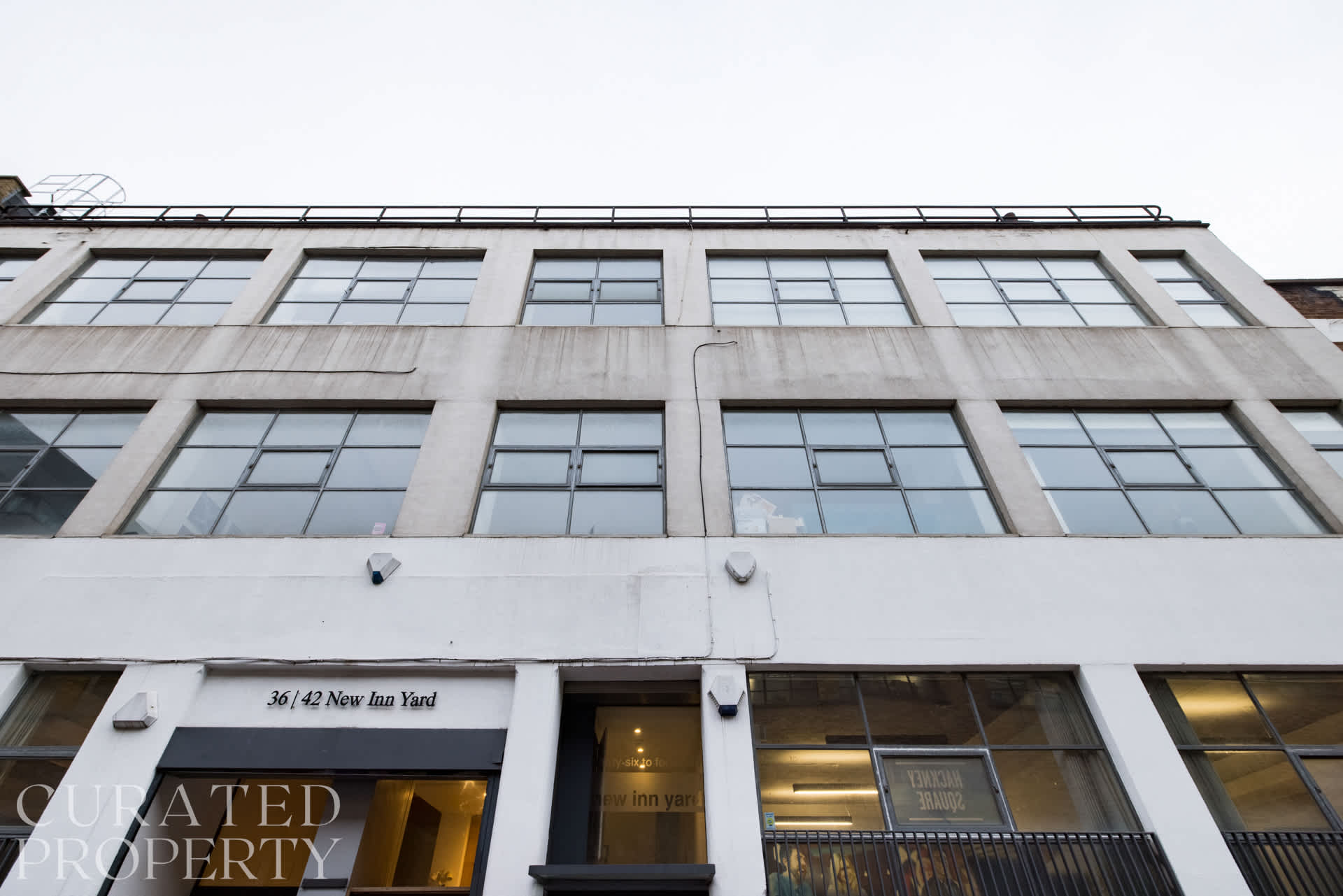 Bright Industrial Loft - Central Shoreditch in New Inn Yard 36-42 EC2A 3EY - Property image 19 - VivreStays