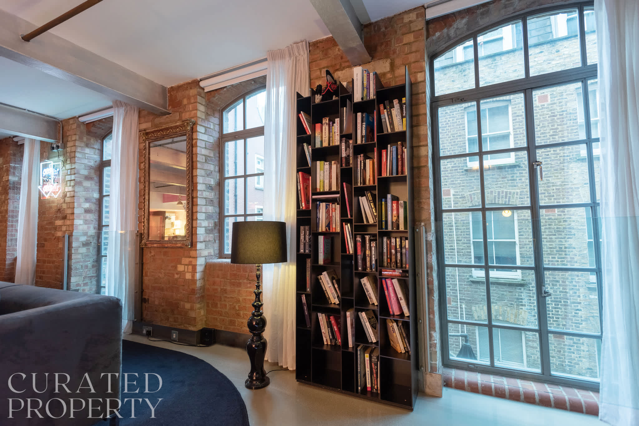 View Luxurious Loft Central Soho - 3 Bedrooms & Office! in 10 Richmond Mews W1D 3DD Luxurious Loft Central Soho - 3 Bedrooms & Office! in 10 Richmond Mews W1D 3DD - Property image 32 - VivreStays
