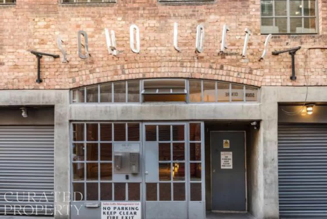 View Luxurious Loft Central Soho - 3 Bedrooms & Office! in 10 Richmond Mews W1D 3DD Luxurious Loft Central Soho - 3 Bedrooms & Office! in 10 Richmond Mews W1D 3DD - Property image 39 - VivreStays