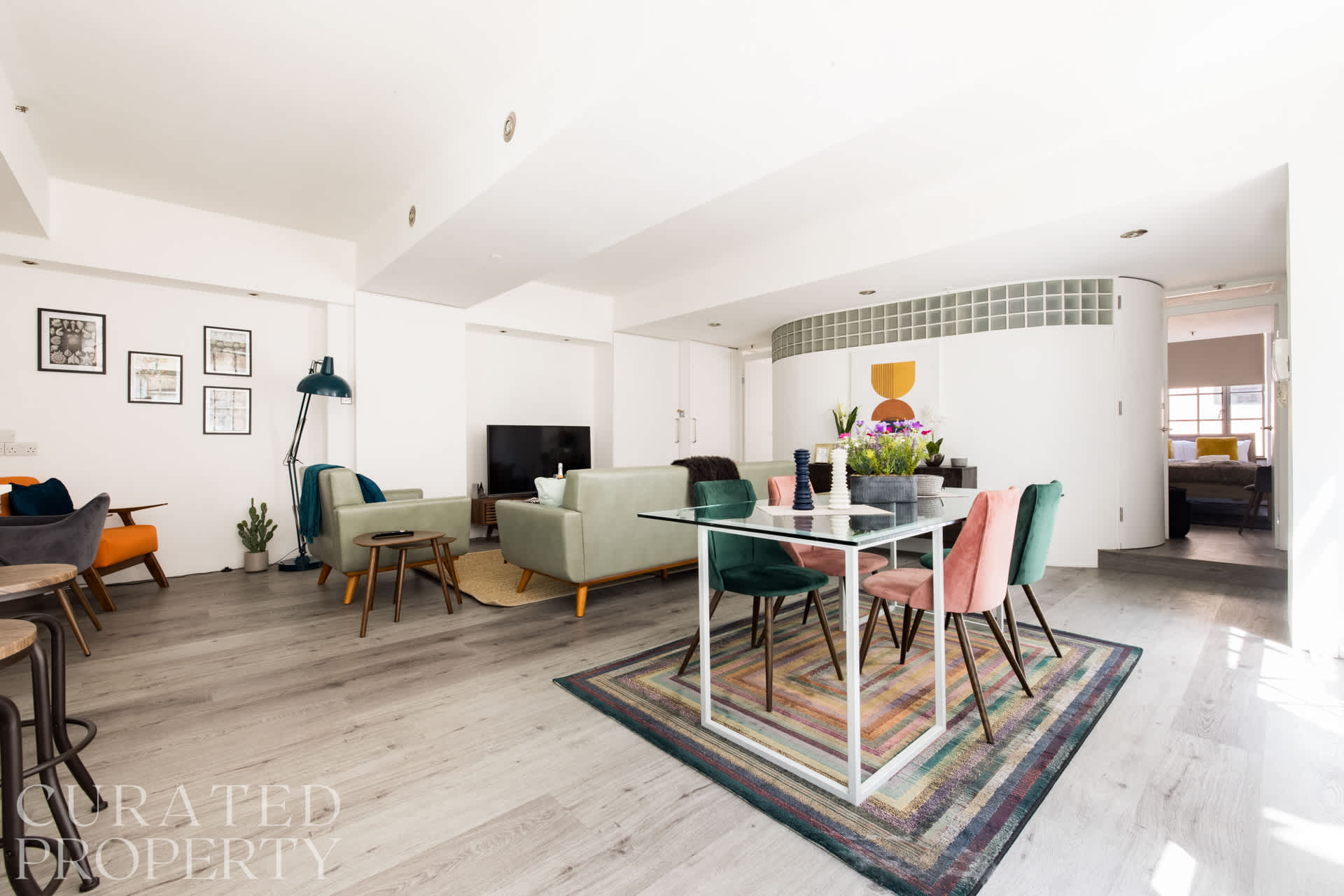 Soho Warehouse Loft with Concierge & Lift in Richmond Mews W1D 3DD - Property image 3 - VivreStays