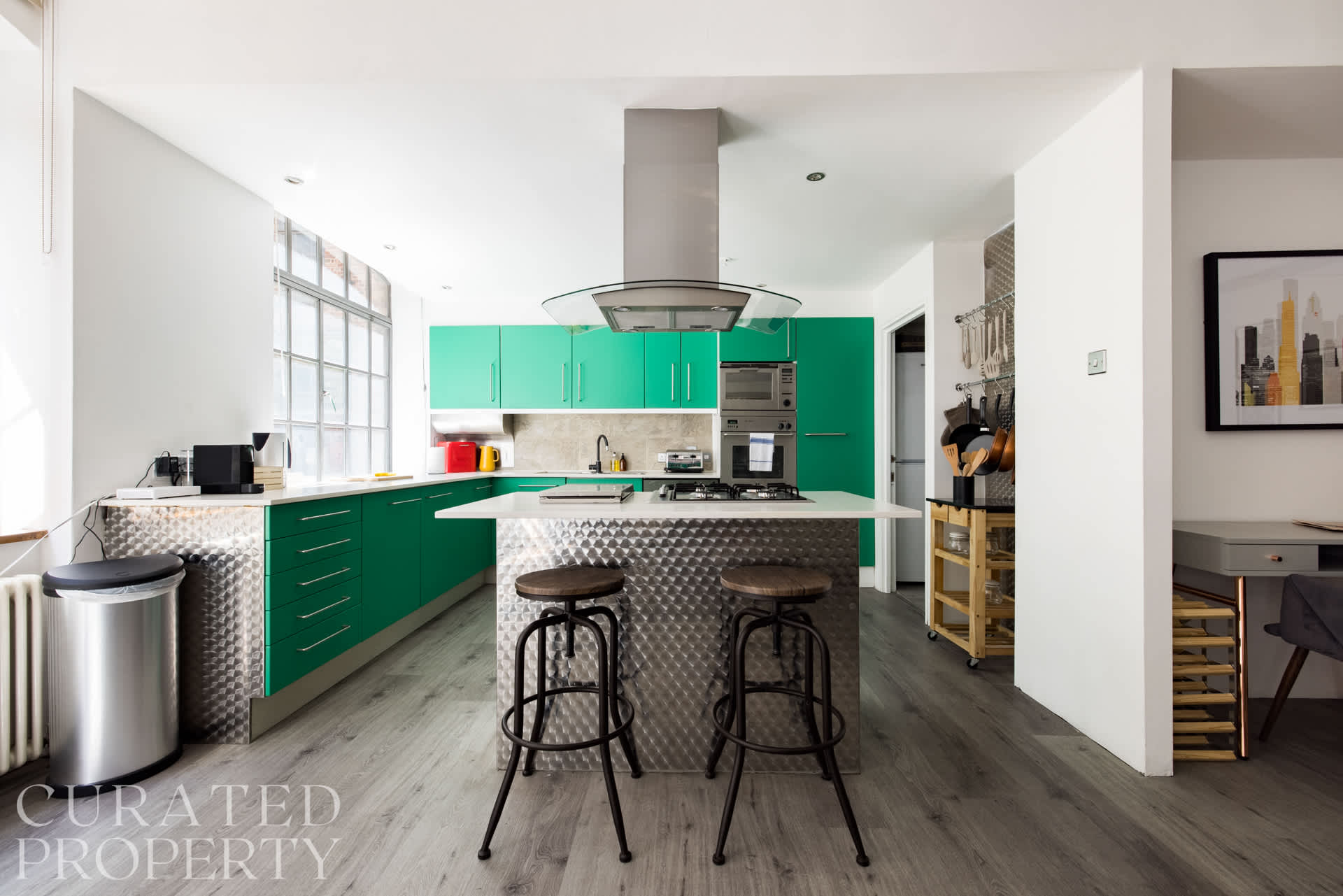 Soho Warehouse Loft with Concierge & Lift in Richmond Mews W1D 3DD - Property image 8 - VivreStays