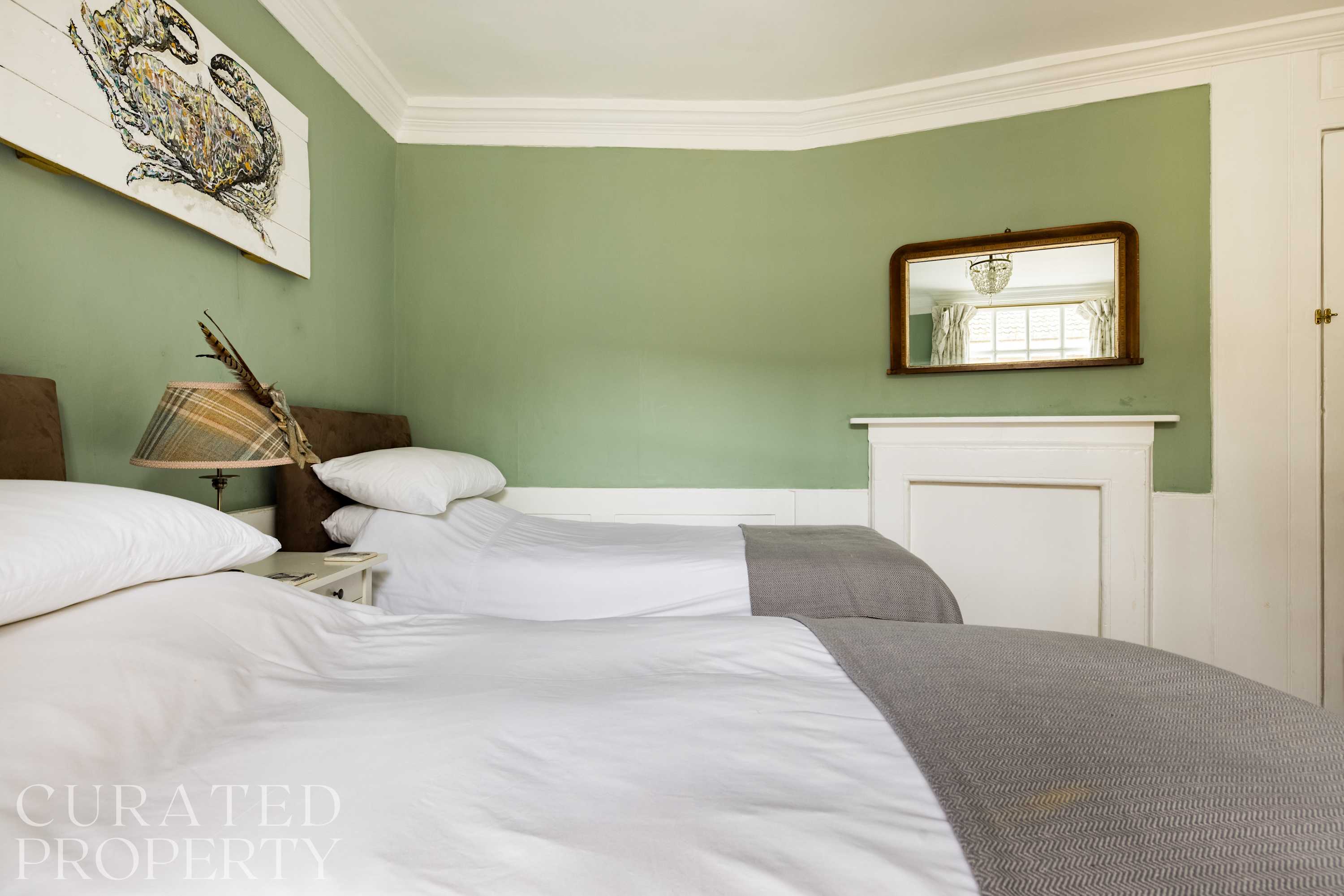 Spacious & Homely Georgian Town House Central Bath in 4 Pierrepont Place BA1 1JX - Property image 27 - VivreStays