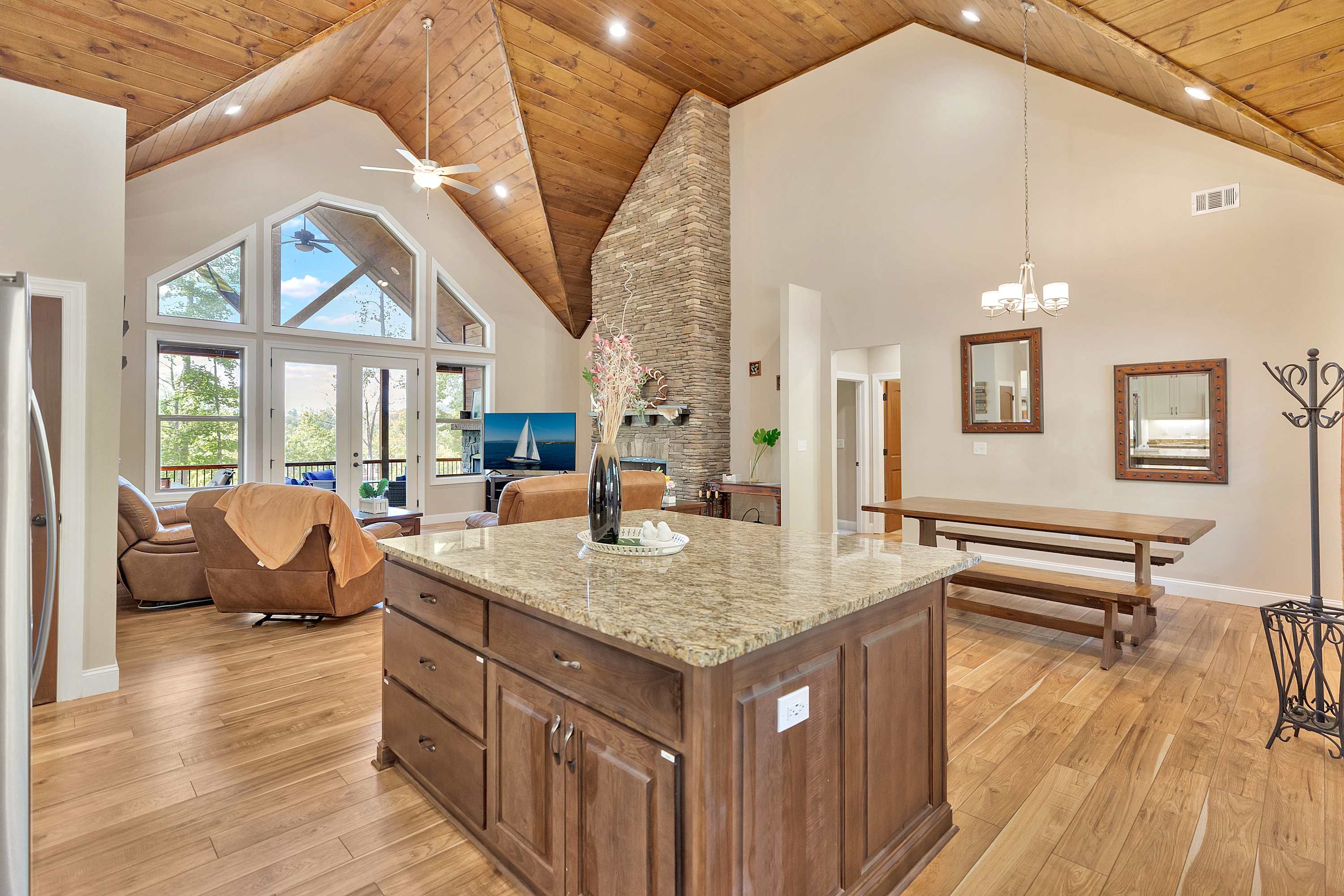 High Harbor Point on Quiet Cove 4