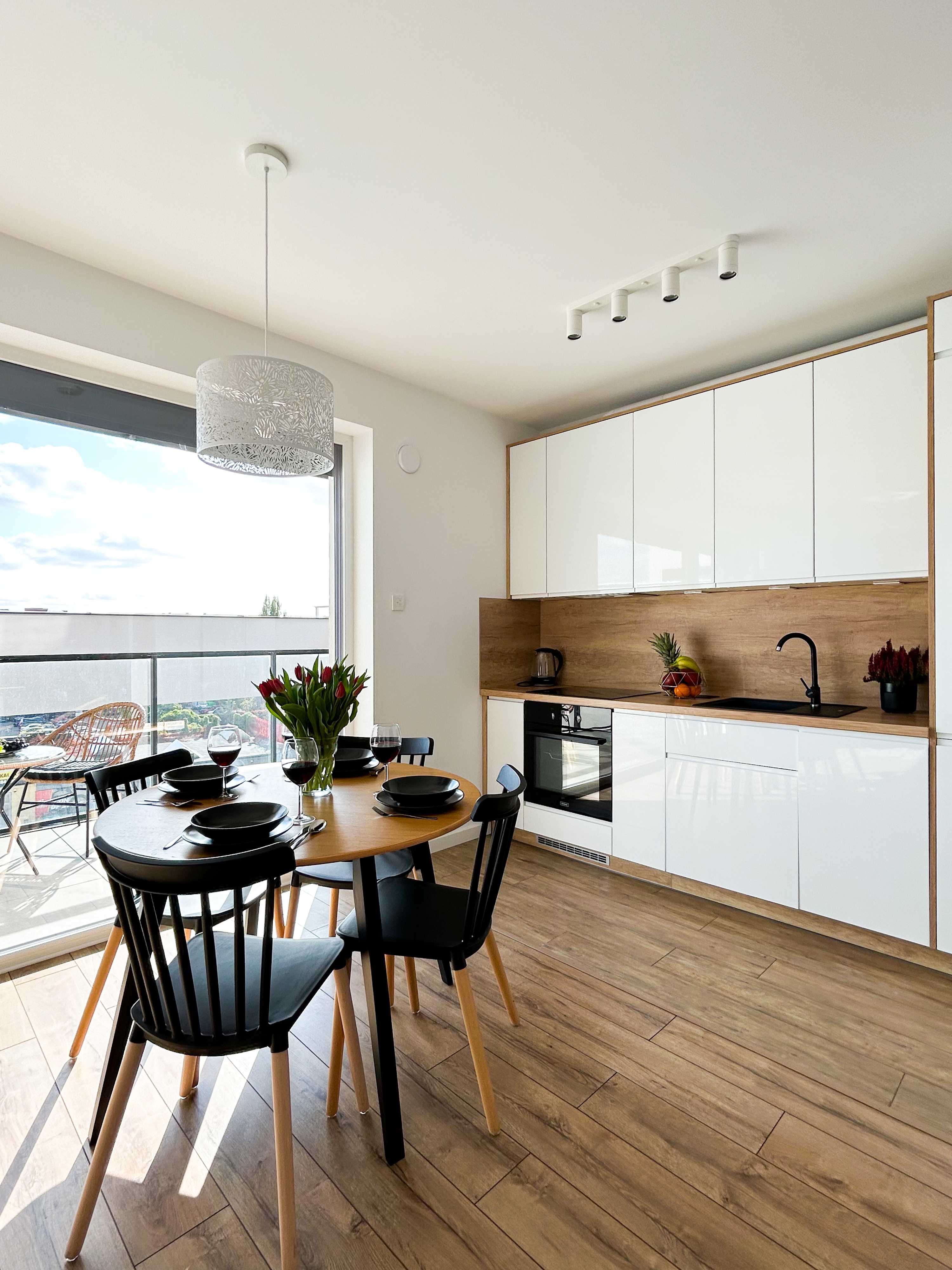 Luxury Apartment on Drewnowska Street