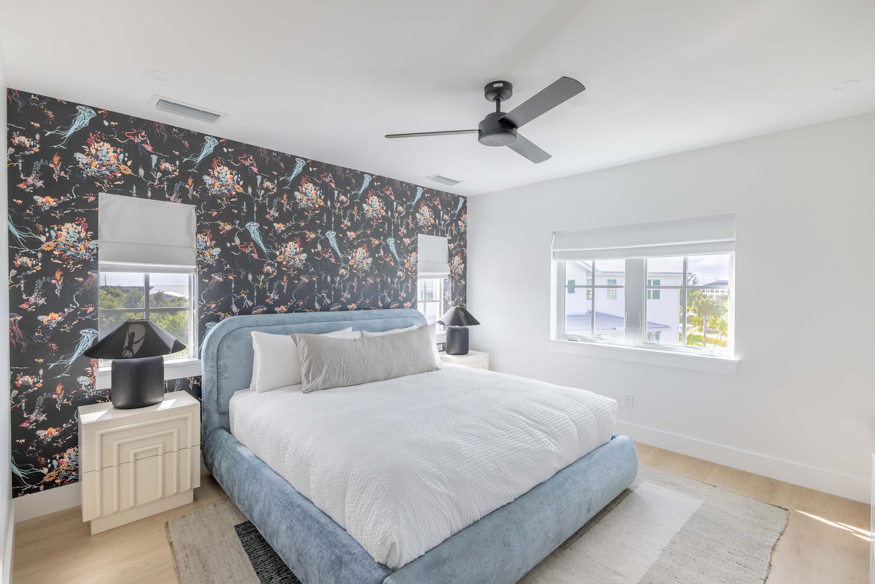 Floralee House | Stunning Estate w/ Heated Pool