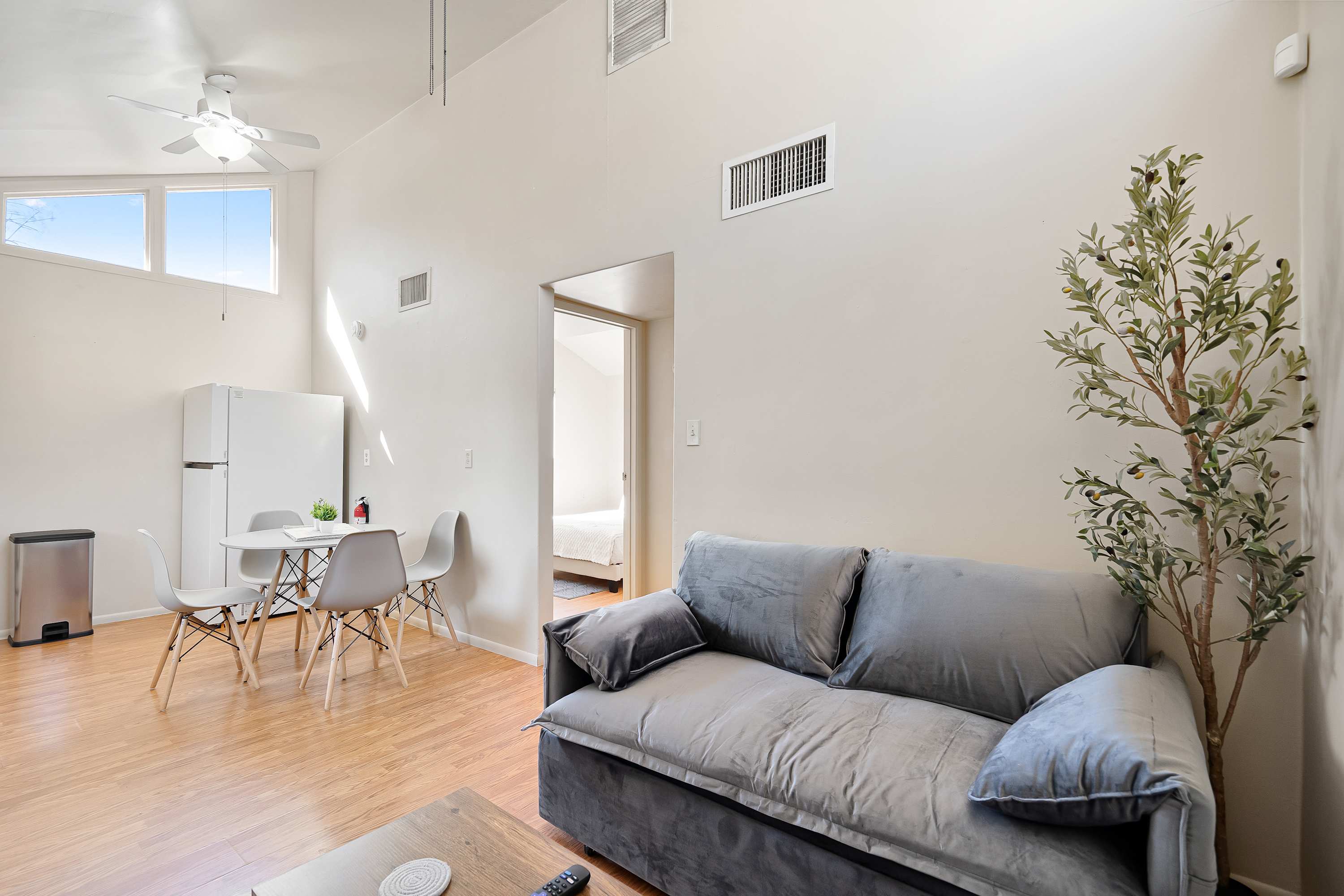 UofA & Gem Show Walkable | 2BR Norton Ave Home — Tucson, AZ — vacation rental