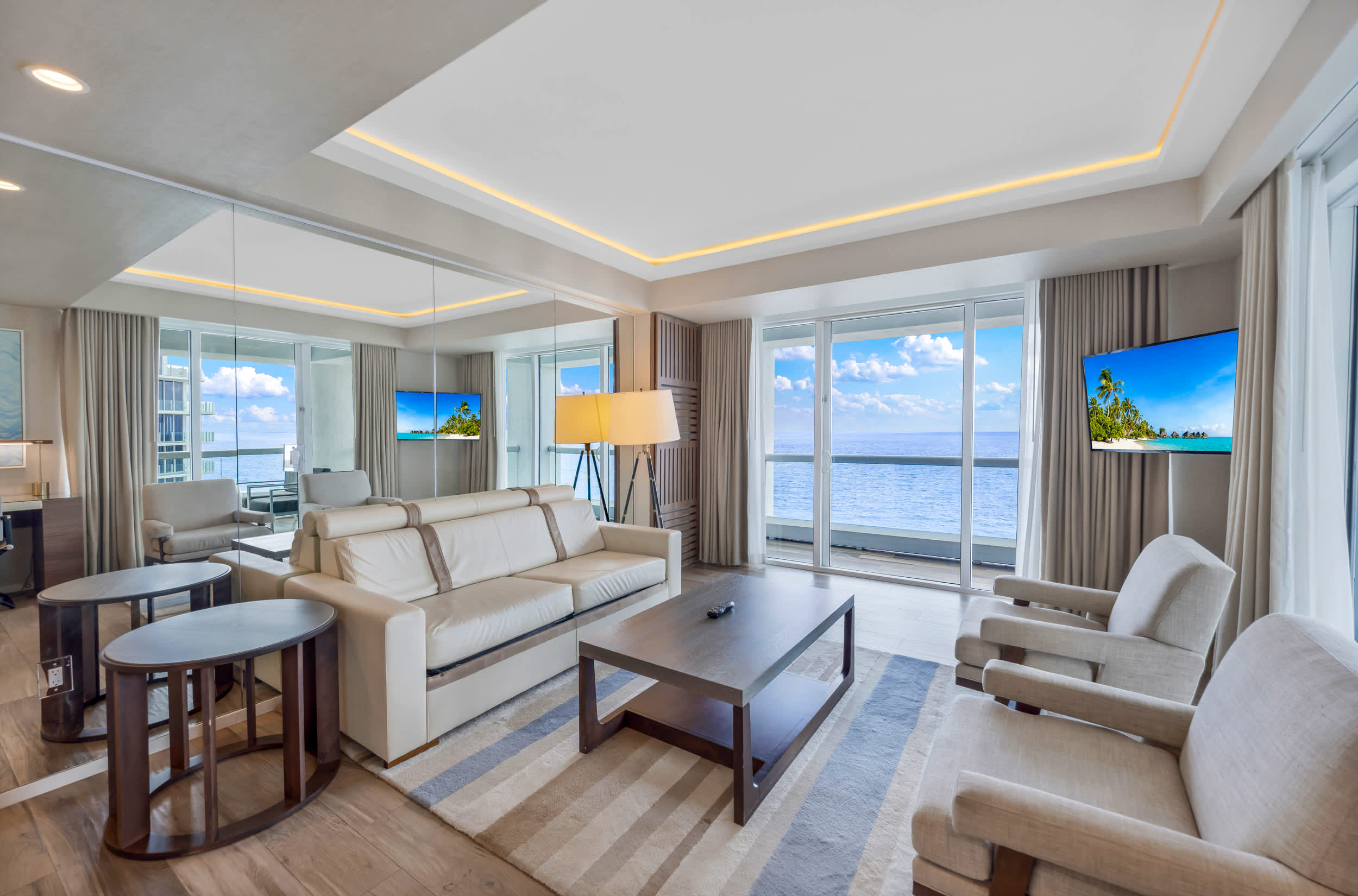 Tropical Holiday: Fort Lauderdale Beach Condo