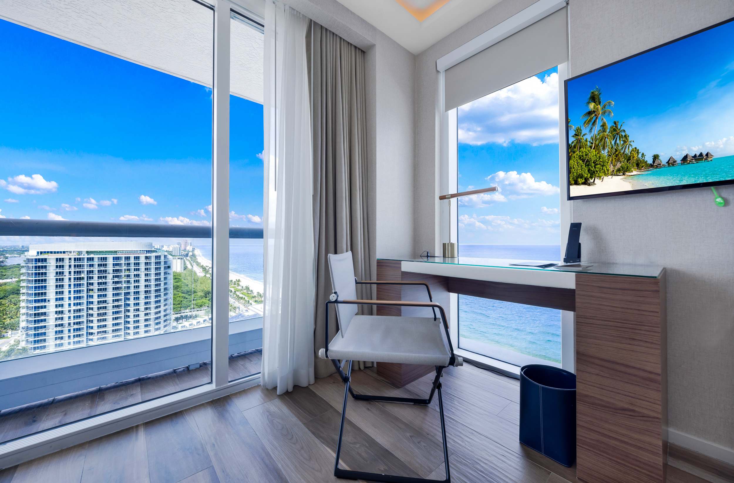 Holiday Waves: Oceanview Charm at Central Beach