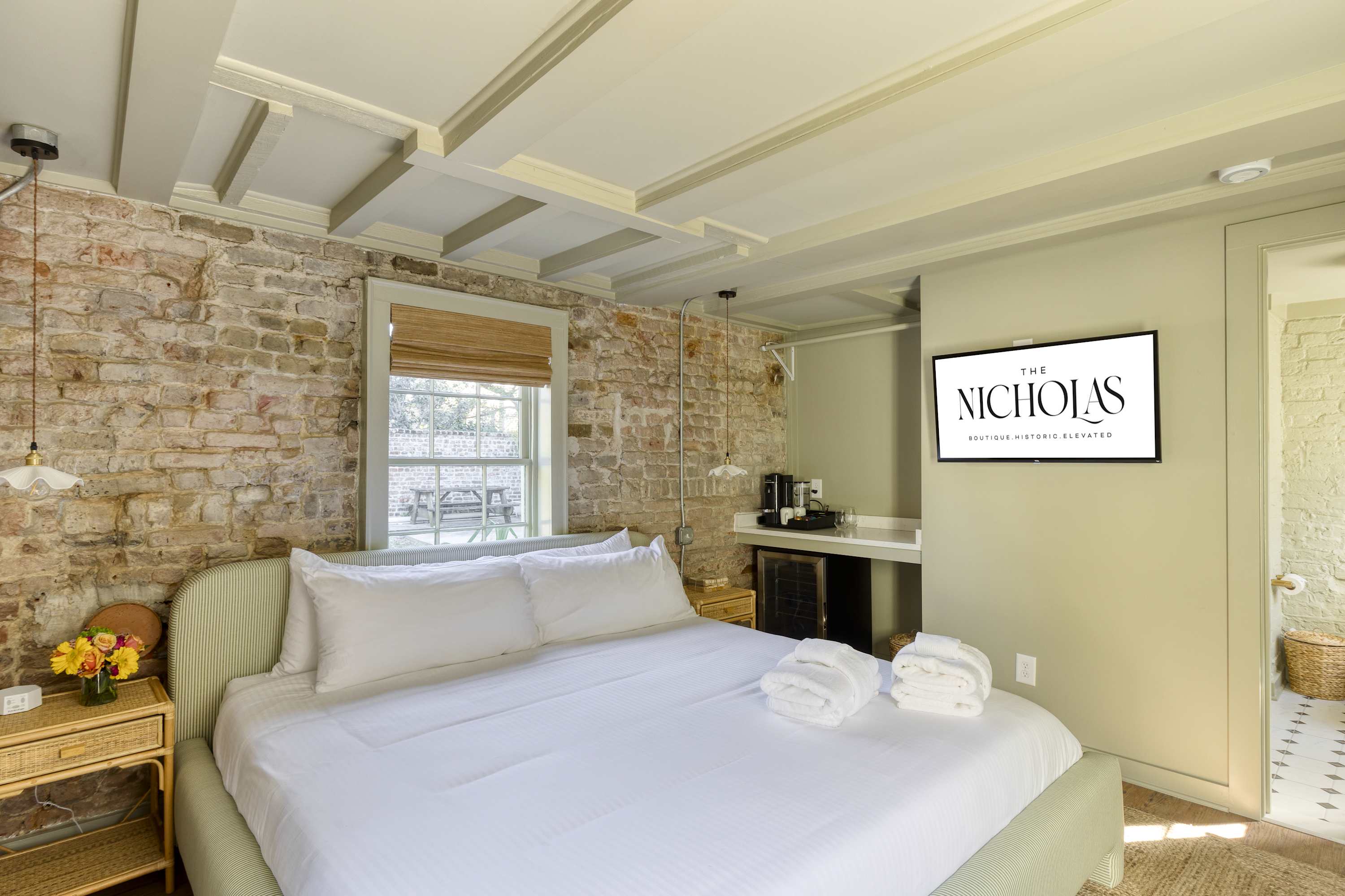 The Nicholas Carriage King Suite 1 Block to King — Charleston, SC — vacation rental