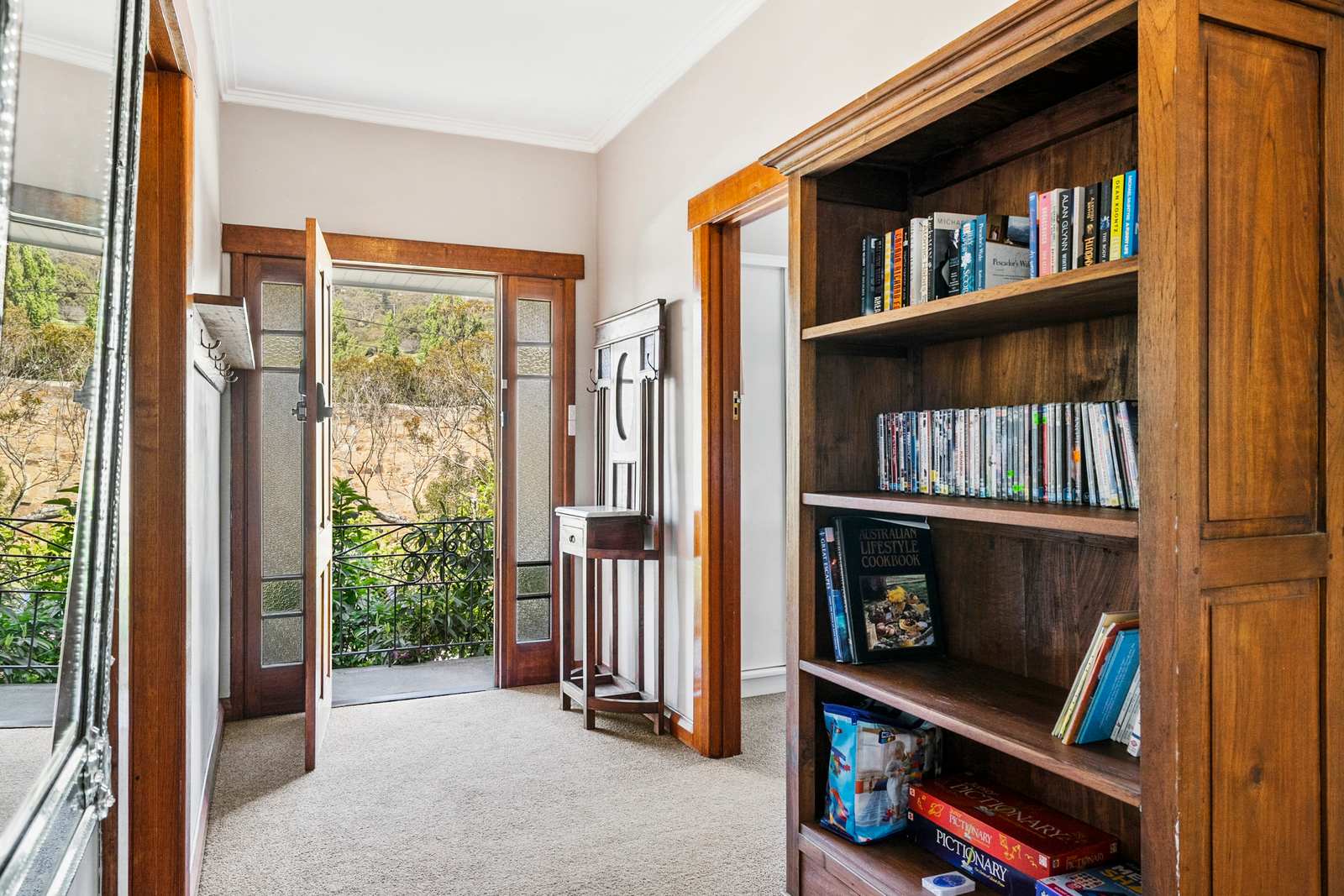 "Cascade Cottage" South Hobart with parking — South Hobart, Tasmania — vacation rental