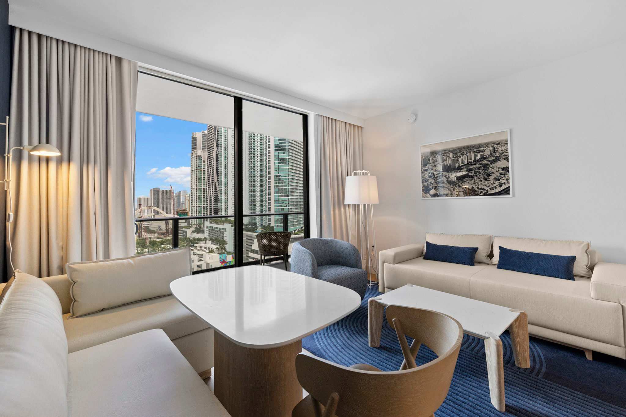 Luxury Condo with City Views in Downtown Miami