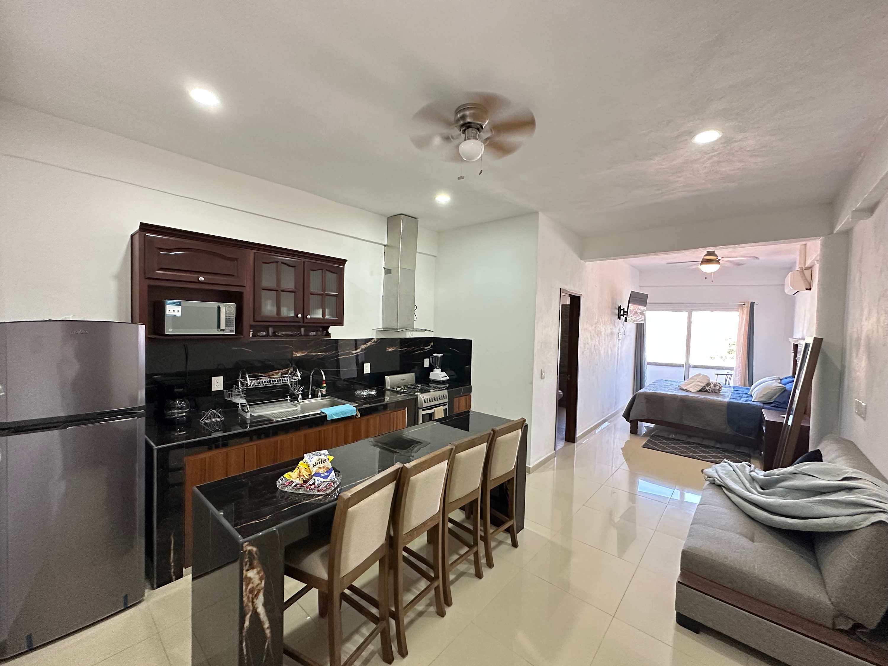 MVK103 Cozy loft for 4 Walking to Bucerias Beach