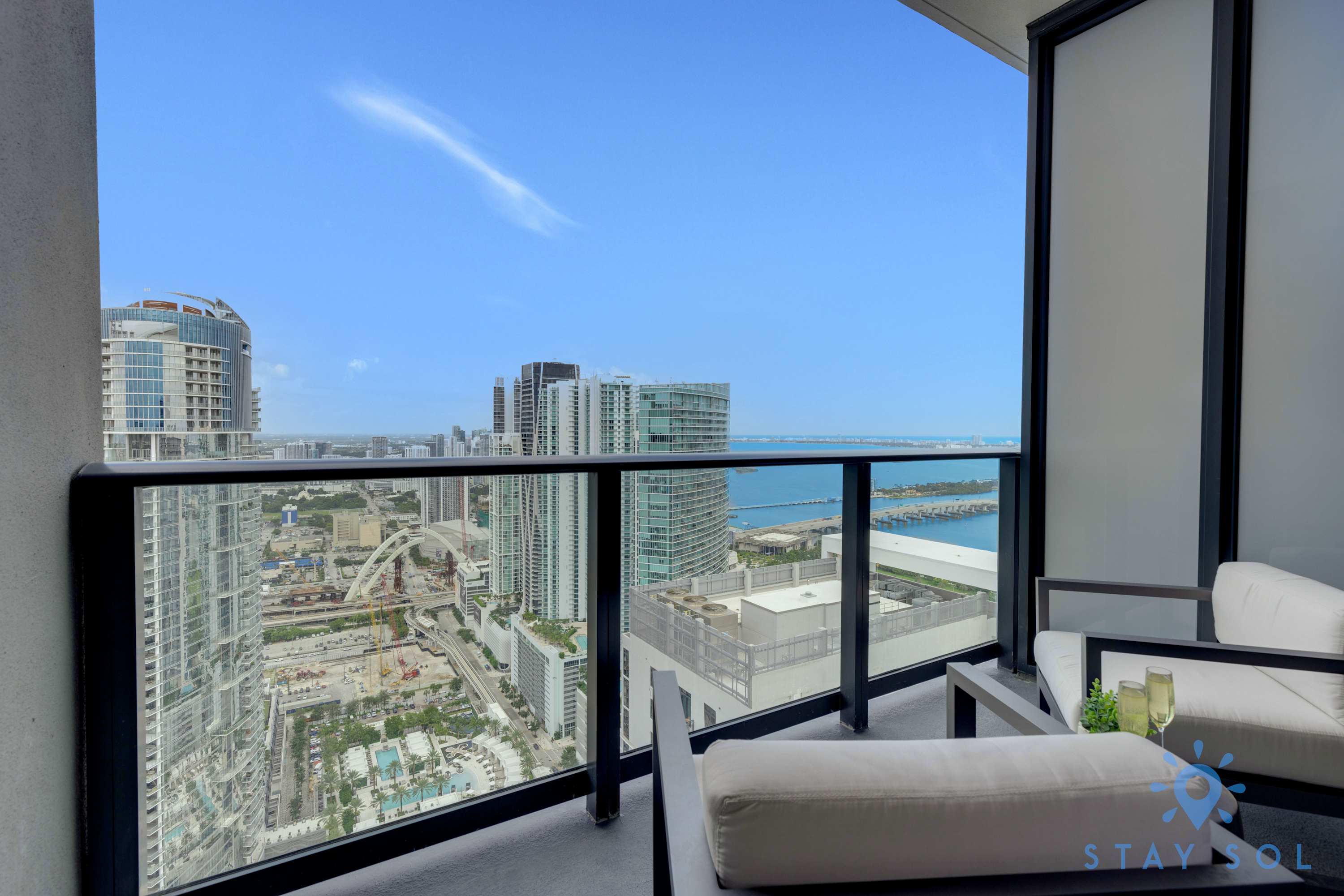 1 BR - City Views, Gym & Pool — Miami, FL — vacation rental