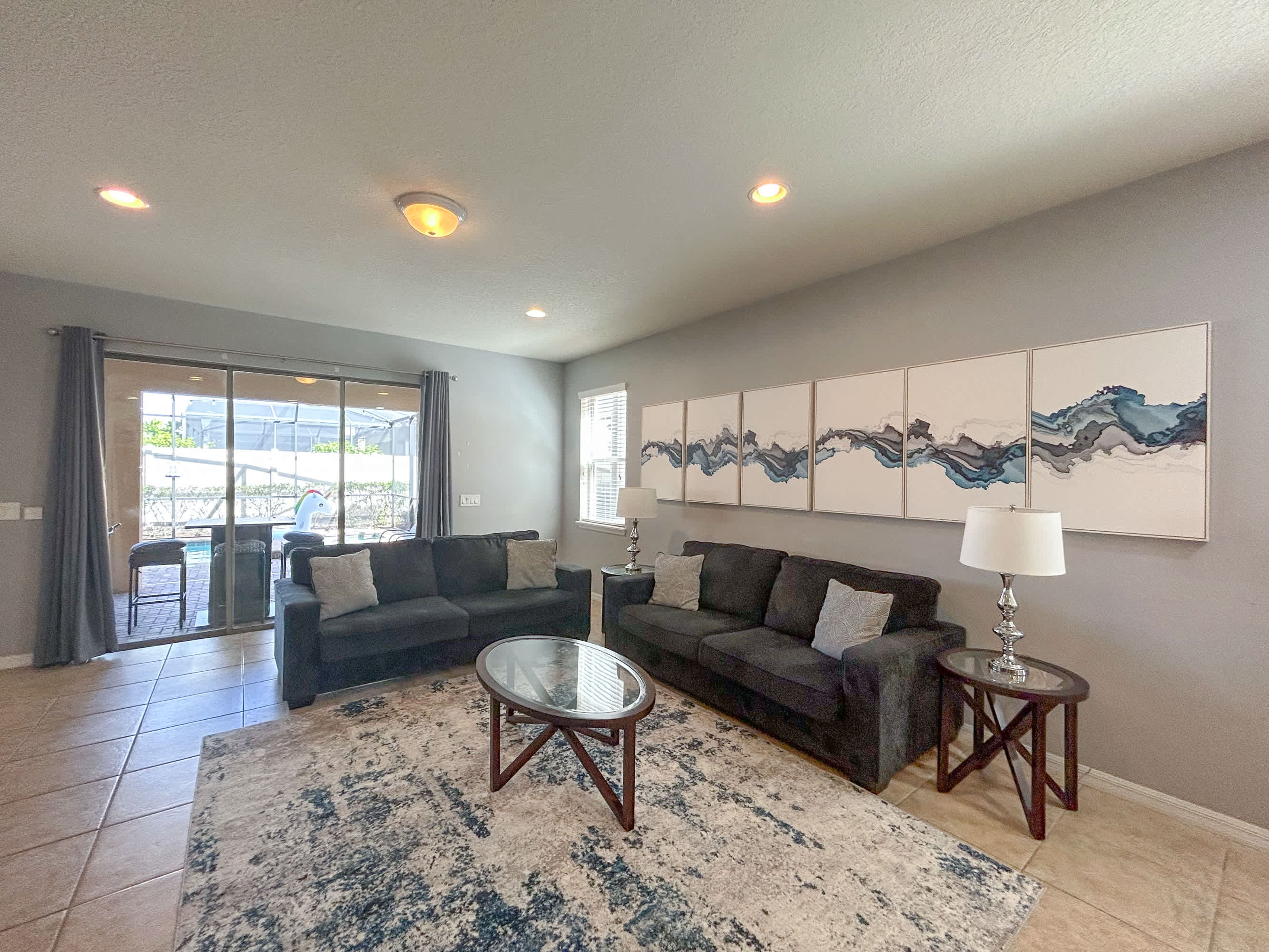 Group Friendly Layout