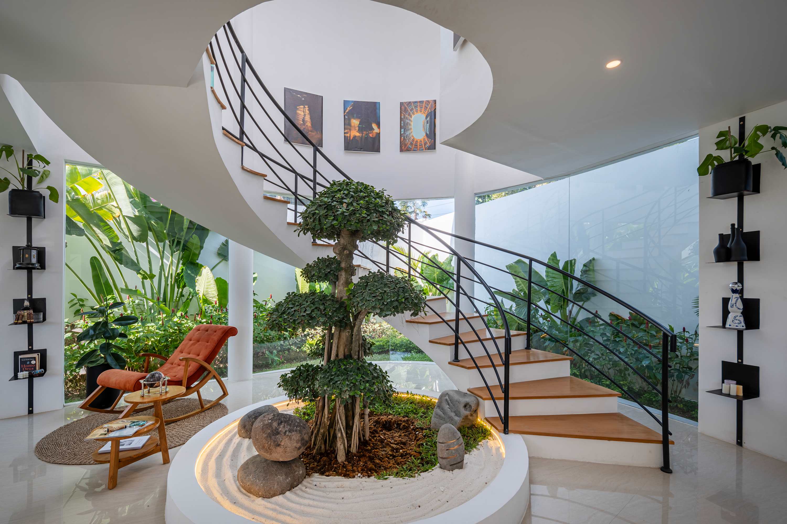 Villa Soluna, Luxury 4BD Villa with Pool & Zen Vibes — Kabupaten Badung, Bali — vacation rental