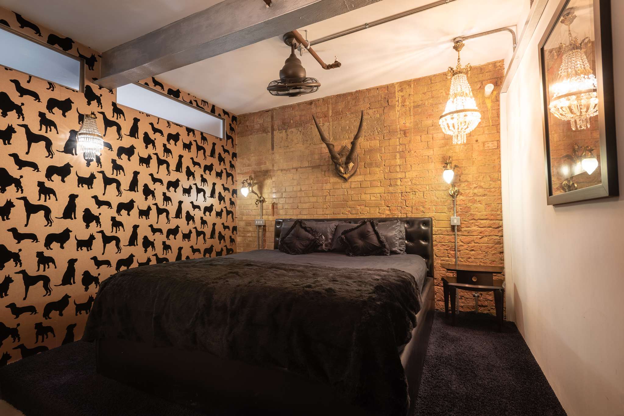 View Luxurious Loft Central Soho - 3 Bedrooms & Office! in 10 Richmond Mews W1D 3DD Luxurious Loft Central Soho - 3 Bedrooms & Office! in 10 Richmond Mews W1D 3DD - Property image 53 - VivreStays