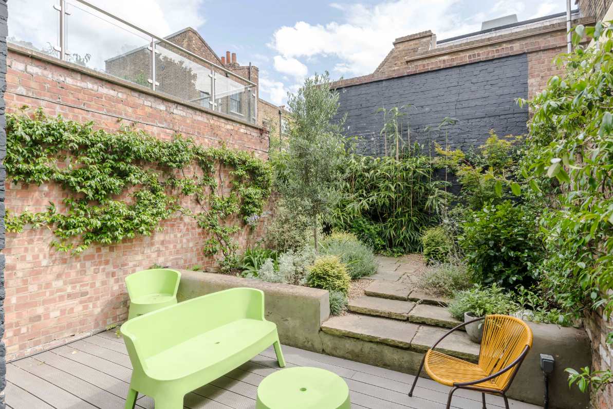 Stylish IslingtonTownhouse with Terrace & Garden in 12 Islington Park Street N1 1PU - Property image 35 - VivreStays