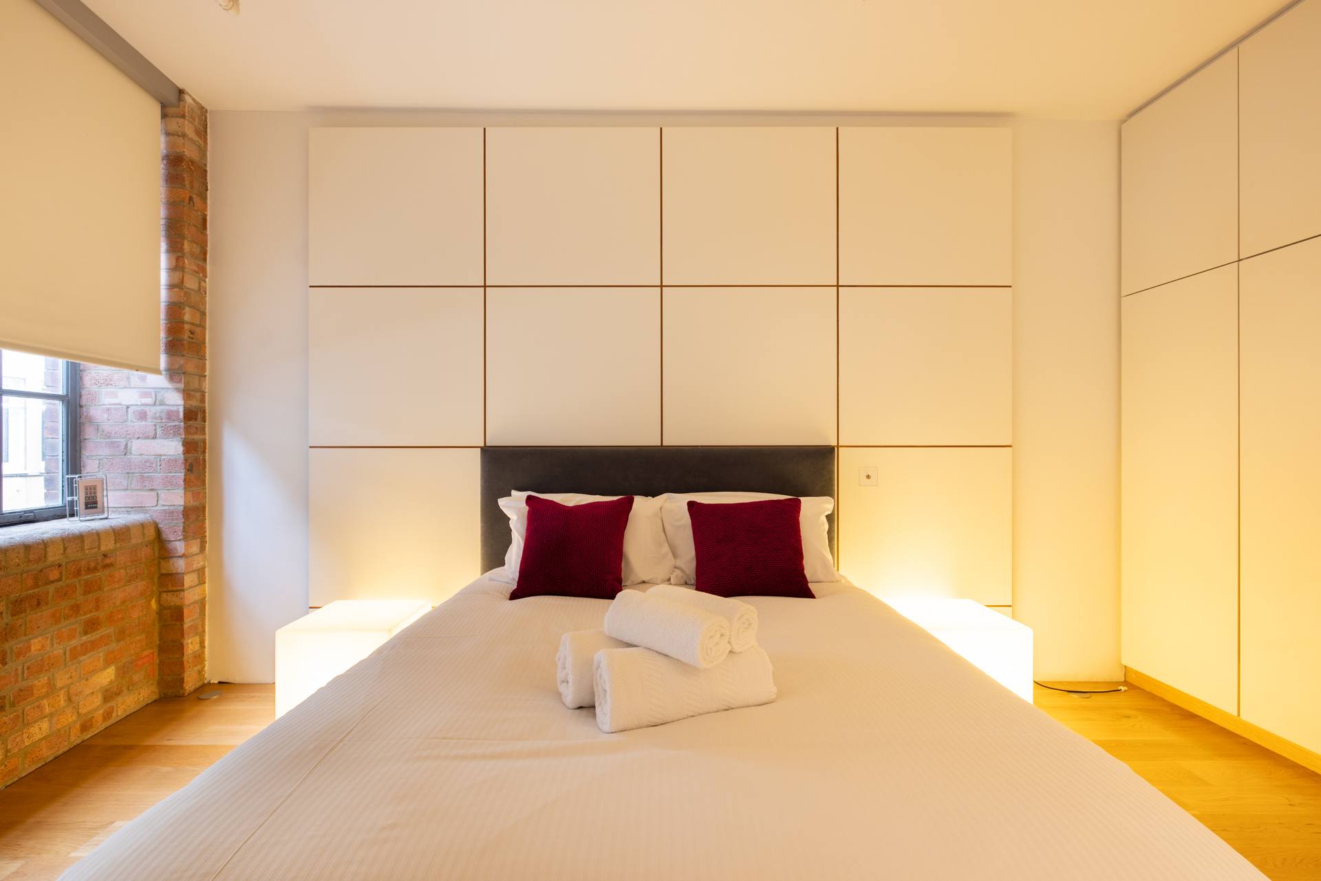 Central Soho Lofts with Lift,  AirCon & Concierge in 10 Richmond Mews W1D 3DD - Property image 27 - VivreStays
