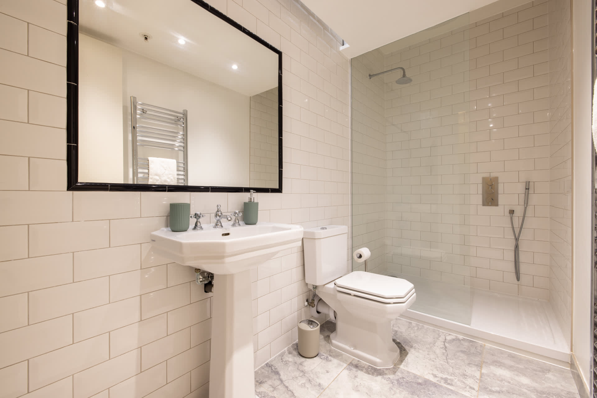 Central Soho Lofts with Lift,  AirCon & Concierge in 10 Richmond Mews W1D 3DD - Property image 19 - VivreStays
