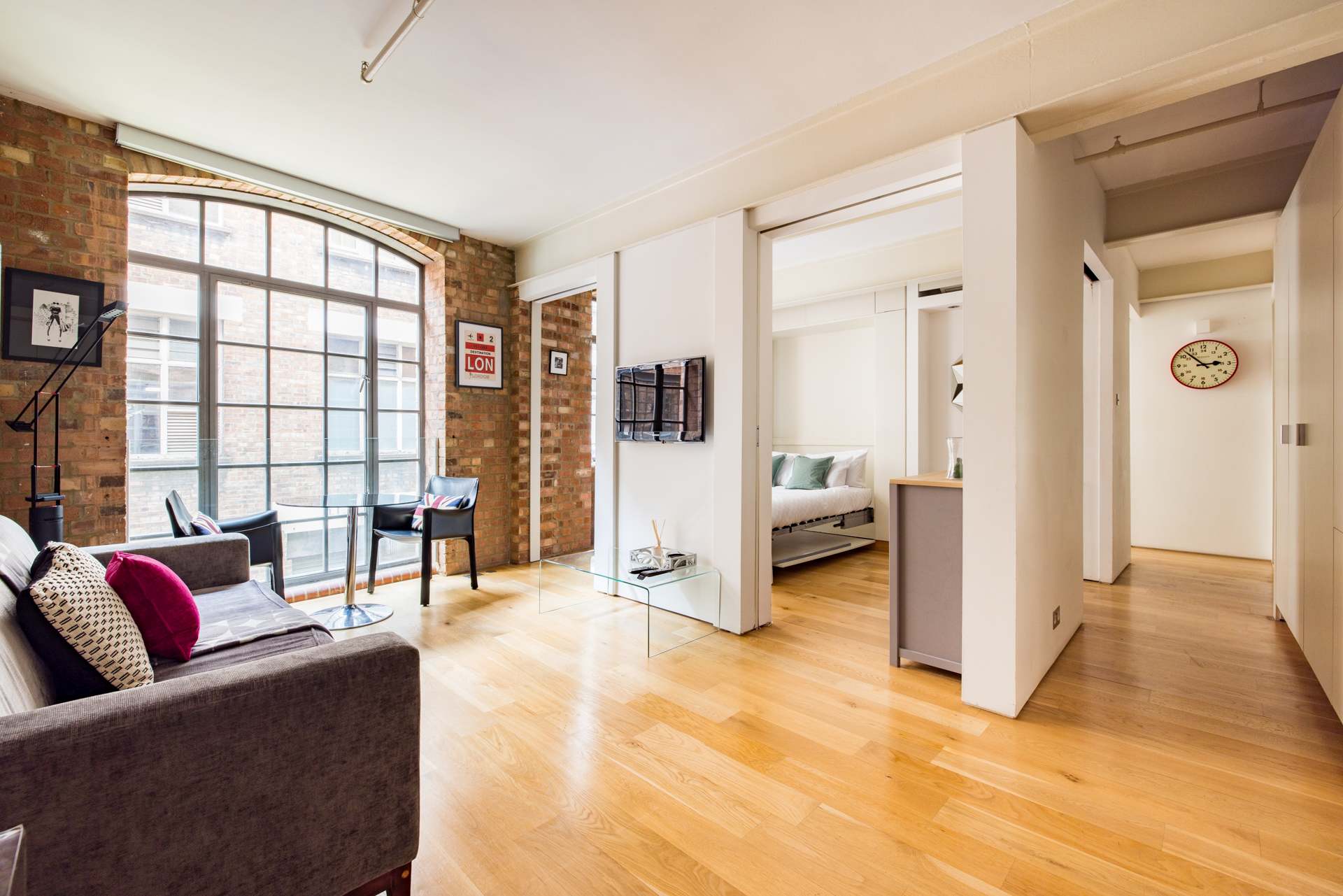 Central Soho Lofts with Lift,  AirCon & Concierge in 10 Richmond Mews W1D 3DD - Property image 23 - VivreStays