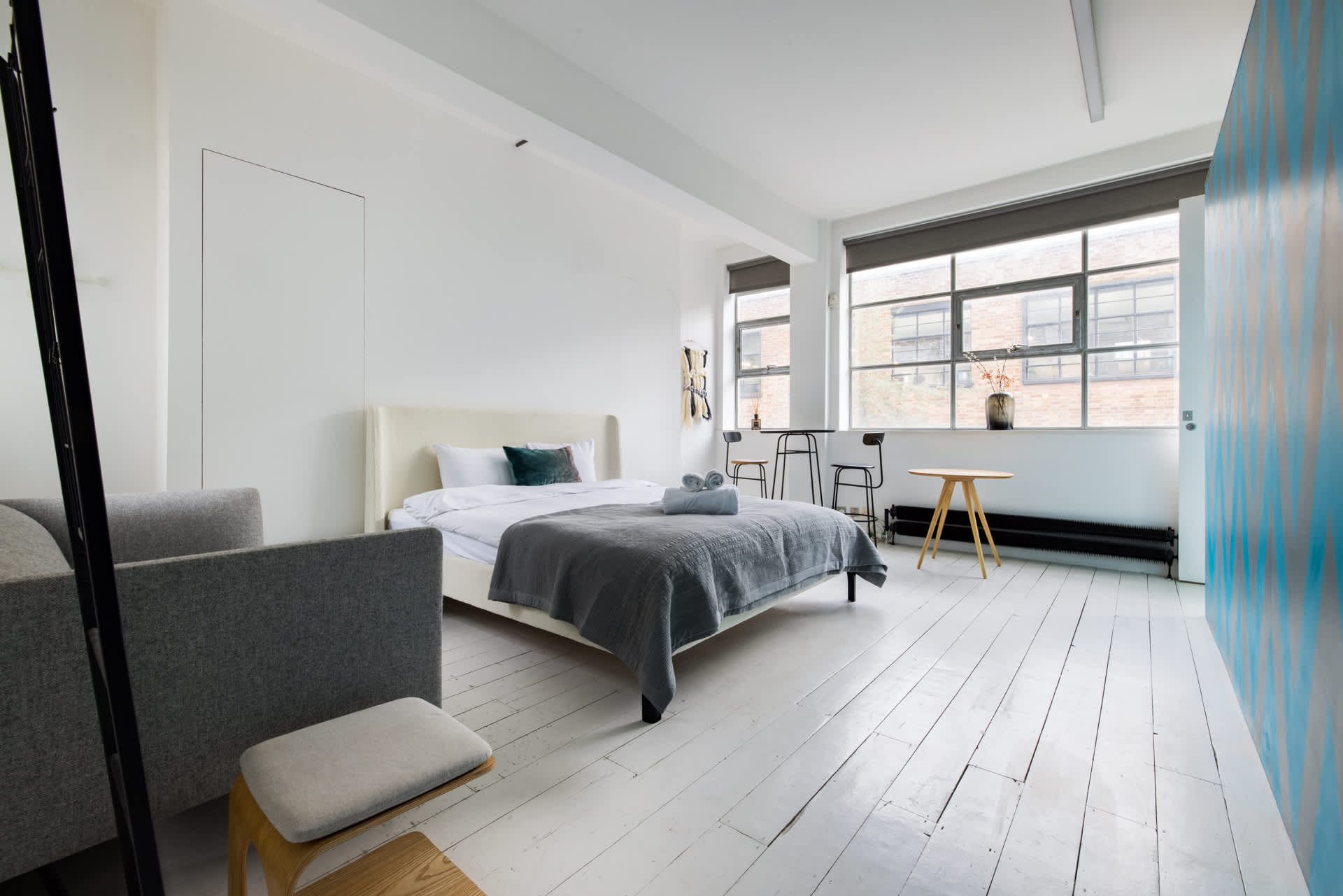 Bright Industrial Loft - Central Shoreditch in New Inn Yard 36-42 EC2A 3EY - Property image 27 - VivreStays