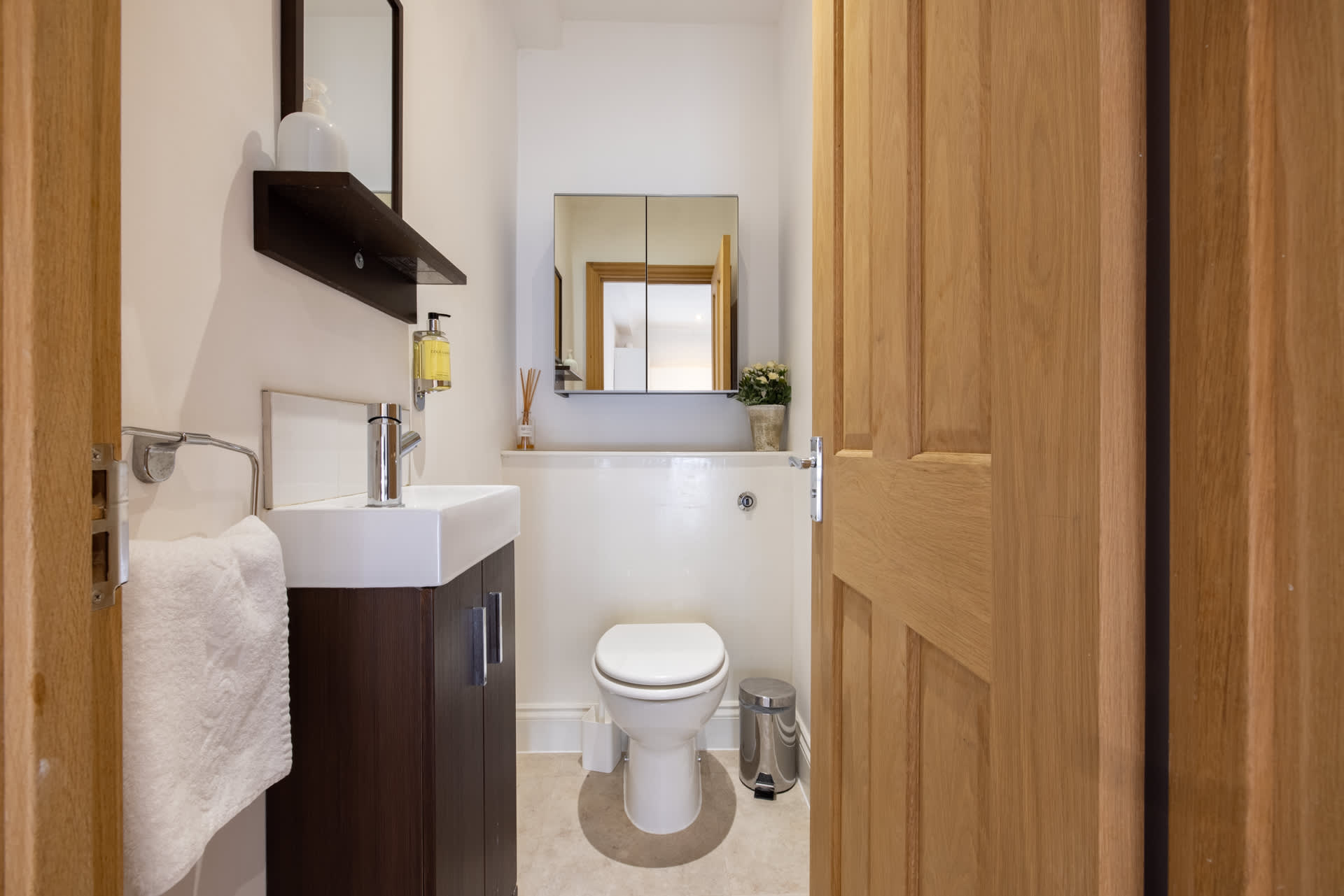 View Duplex Apartment near Oxford Street in Windmill Street 7 W1T 2JD Duplex Apartment near Oxford Street in Windmill Street 7 W1T 2JD - Property image 39 - VivreStays