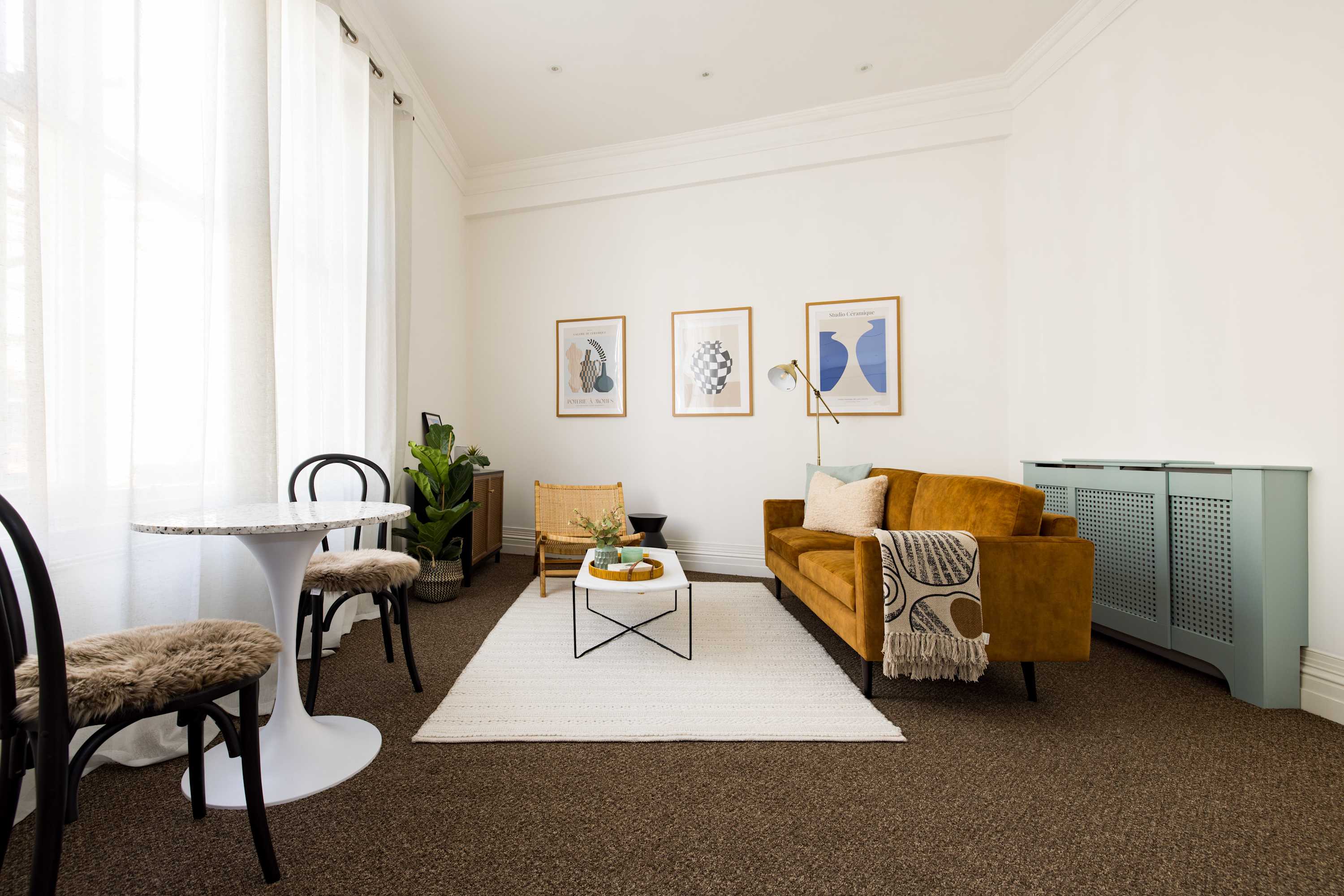 Spacious Earls Court Apt - Office & Rear Terrace in 58 Eardley Crescent SW5 9JZ - Property image 30 - VivreStays