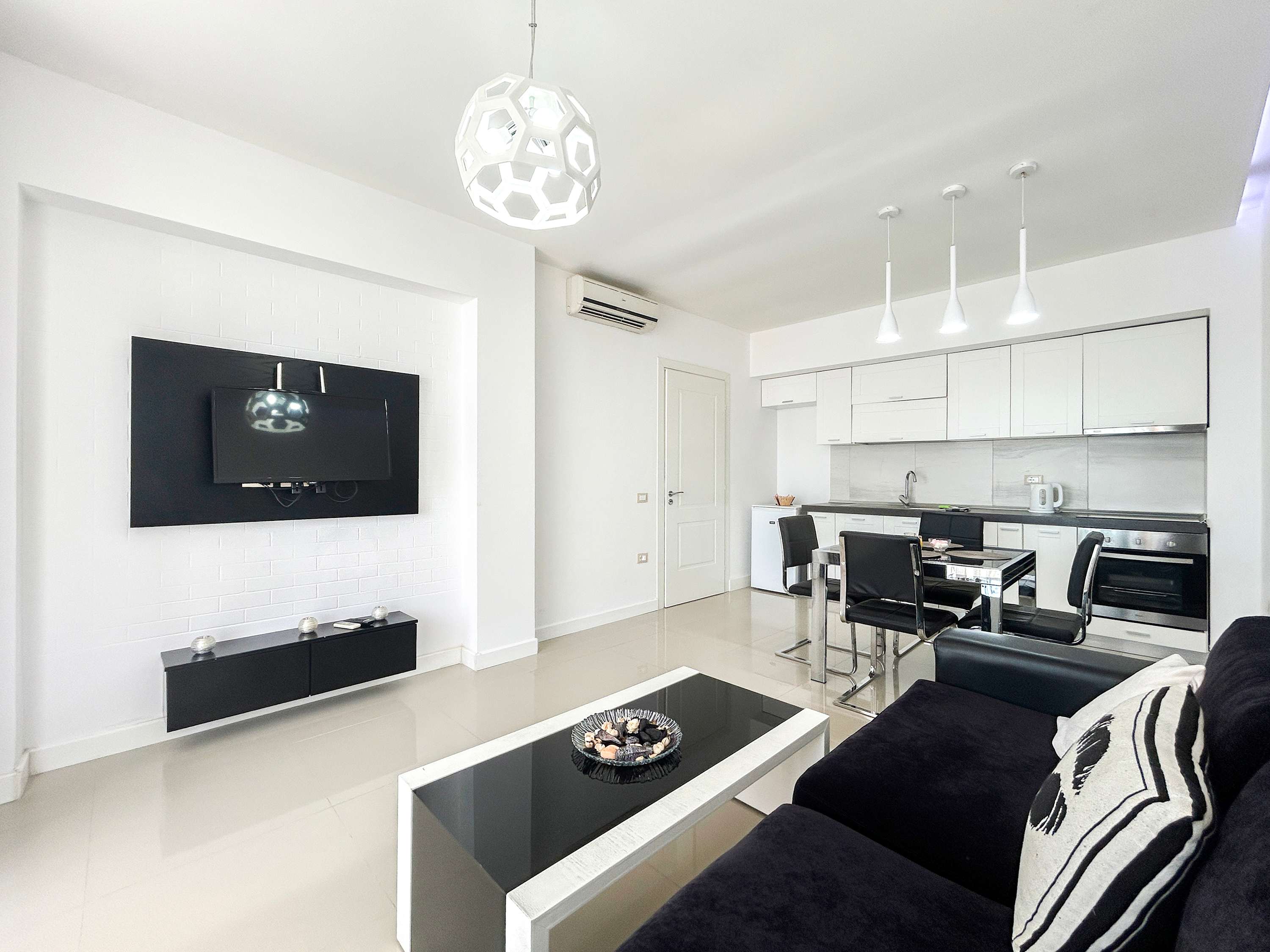 Azure Coast Suite C27