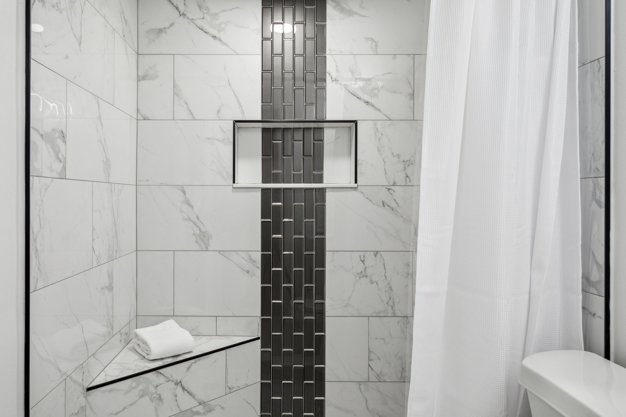 Full Bathroom Shower ( Downstairs)